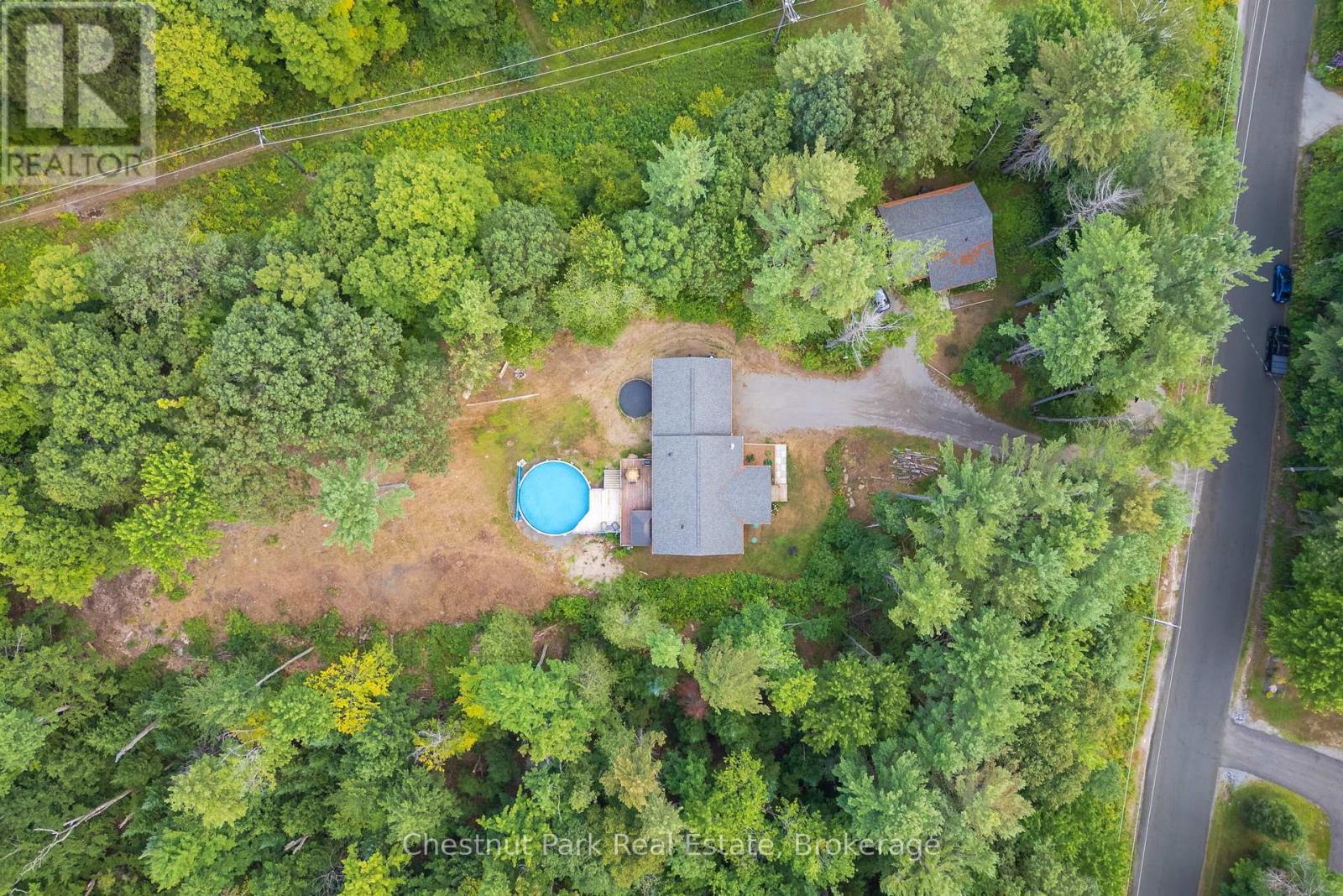 2698 Old Muskoka Road, Huntsville, Ontario  P0B 1M0 - Photo 3 - X12346375