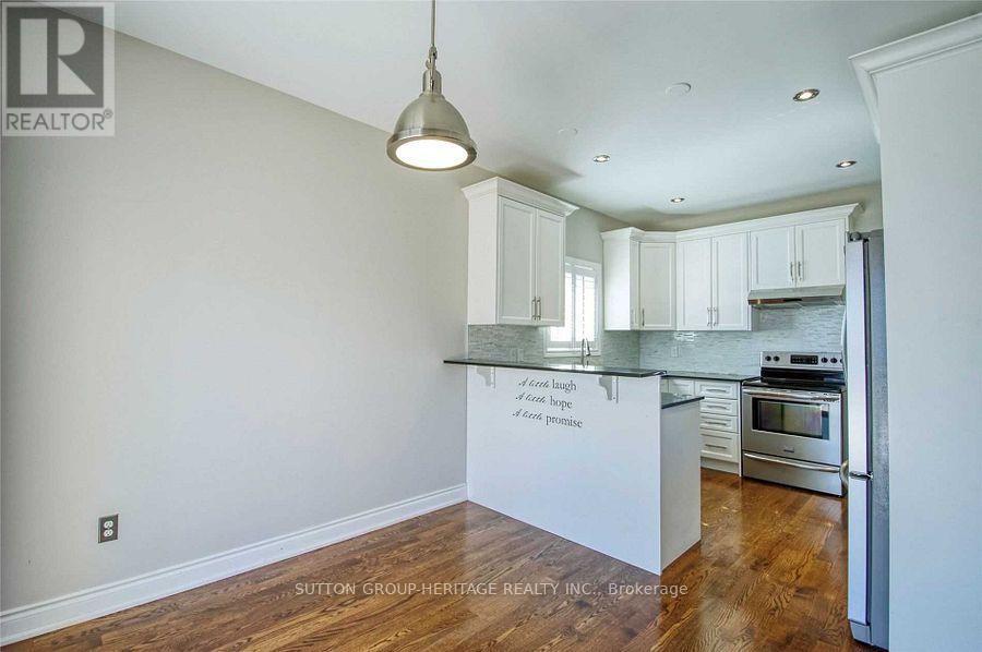 52 Wessex Drive, Whitby (Brooklin), Ontario  L1M 2C3 - Photo 3 - E12342973