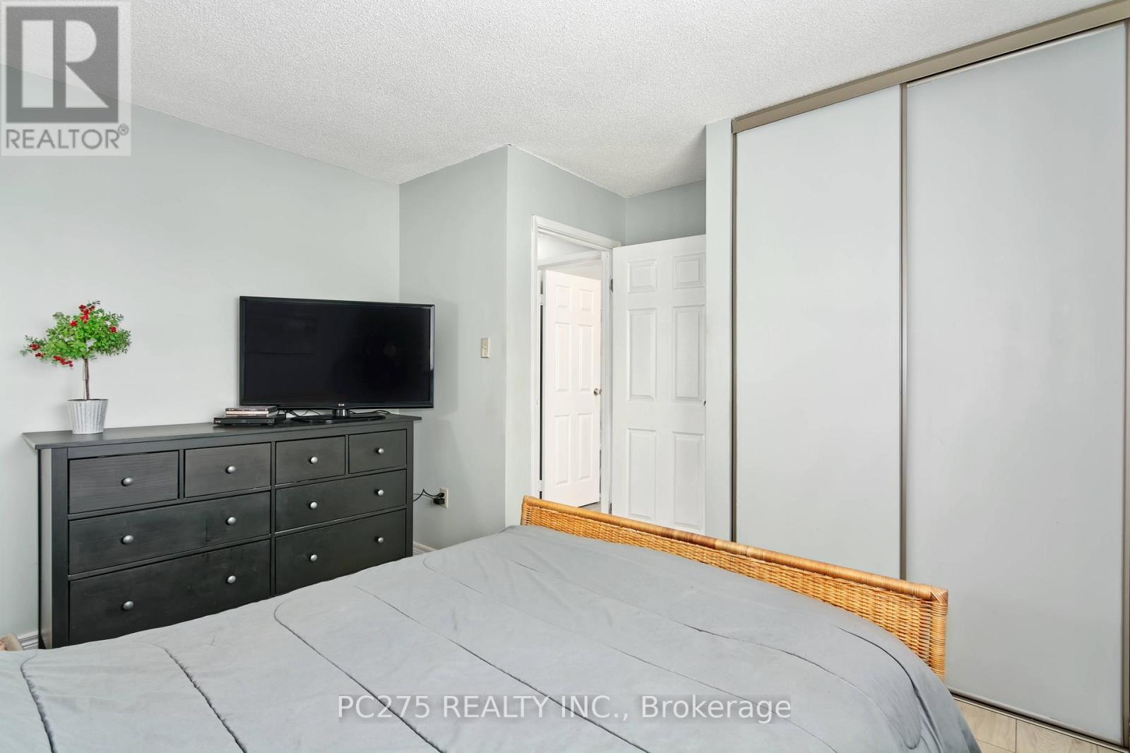 24 - 301 Carlow Road, Central Elgin, Ontario  N5L 1B7 - Photo 23 - X12343057