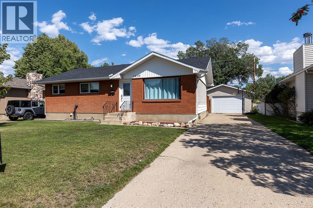 Property at 1479 7 Avenue NE image 3