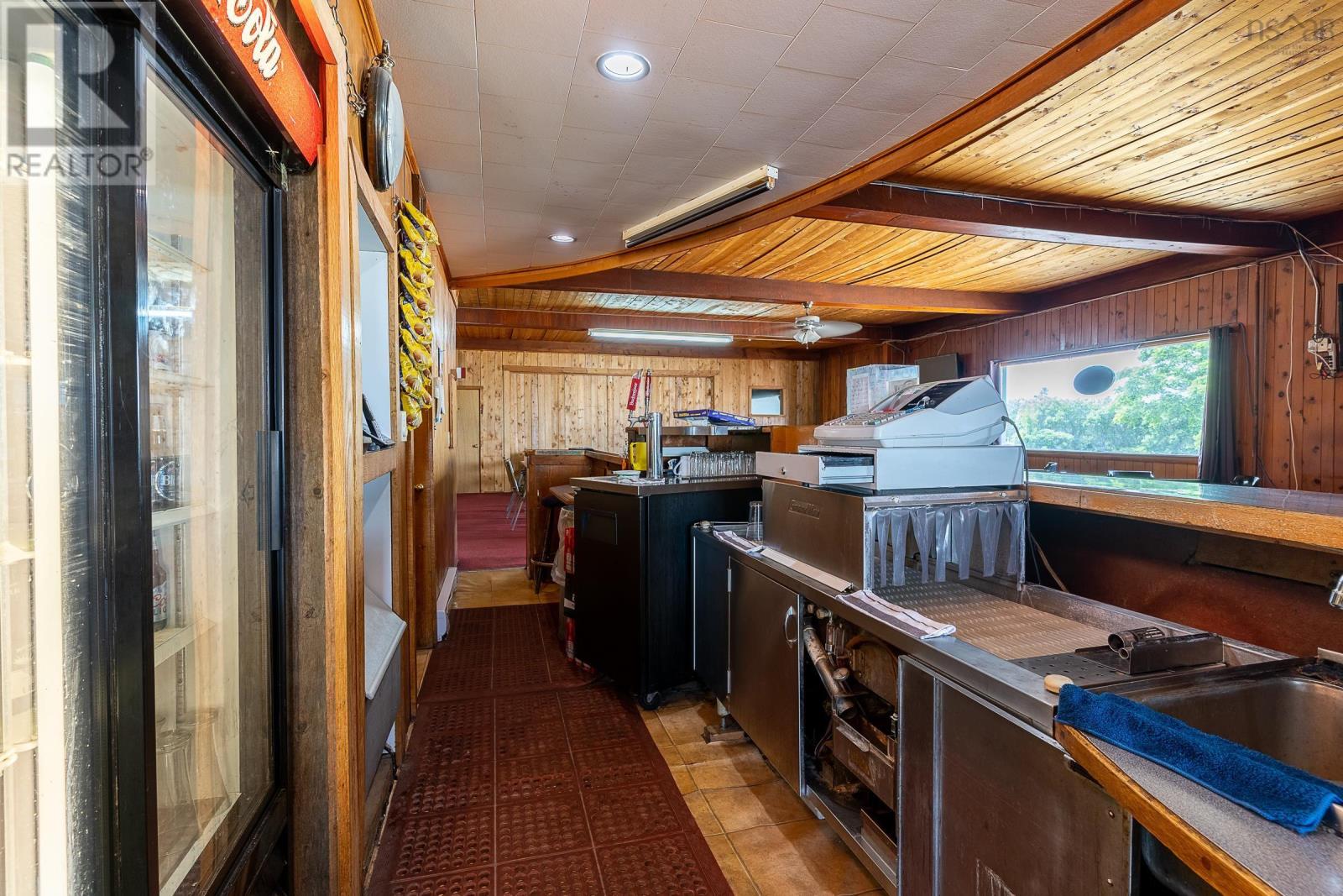 8946 Highway 1, Meteghan River, Nova Scotia  B0W 2L0 - Photo 14 - 202509042