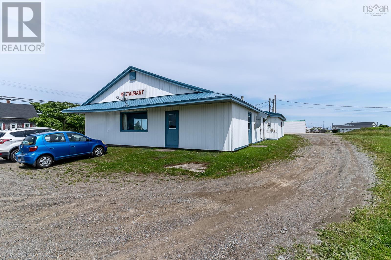8946 Highway 1, Meteghan River, Nova Scotia  B0W 2L0 - Photo 23 - 202509042