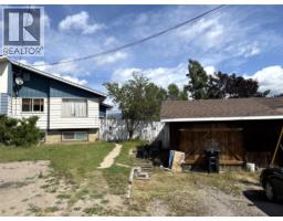 2037 Alder Street, elkford, British Columbia
