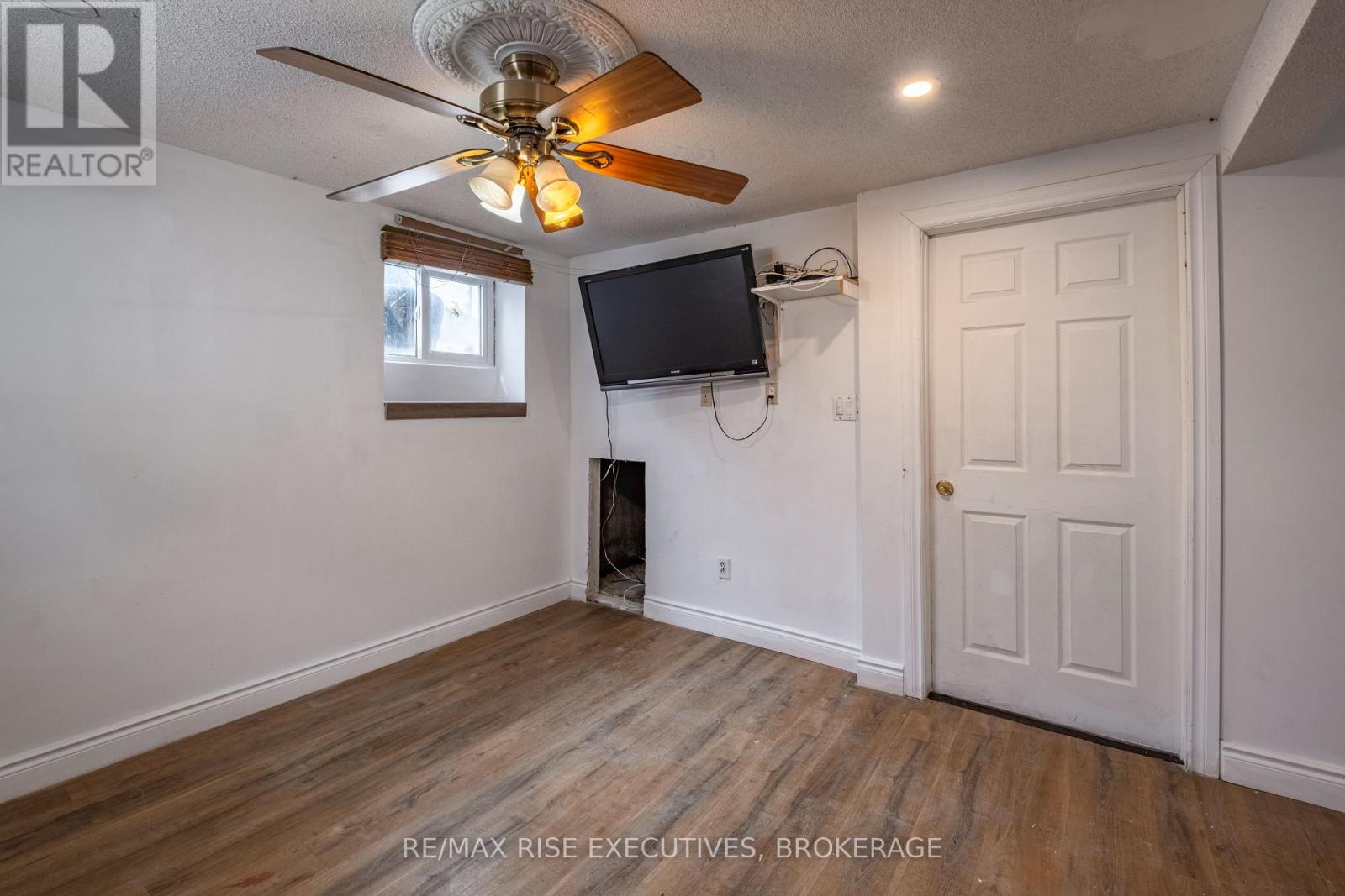 61 Seventh Avenue, Kingston (East Of Sir John A. Blvd), Ontario  K7K 2M5 - Photo 7 - X12346458
