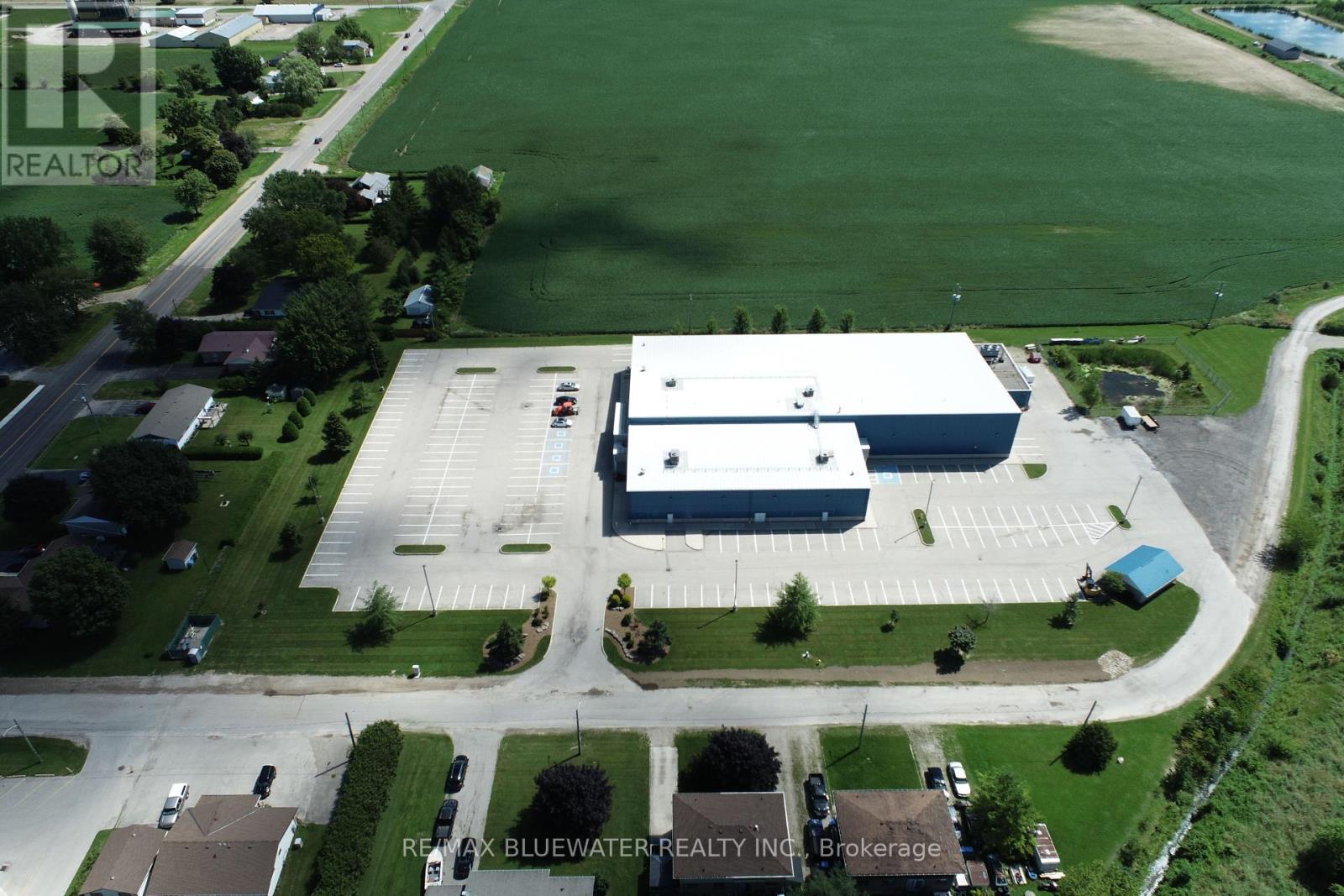 11 Mill Avenue, Bluewater, Ontario  N0M 2T0 - Photo 20 - X12346421