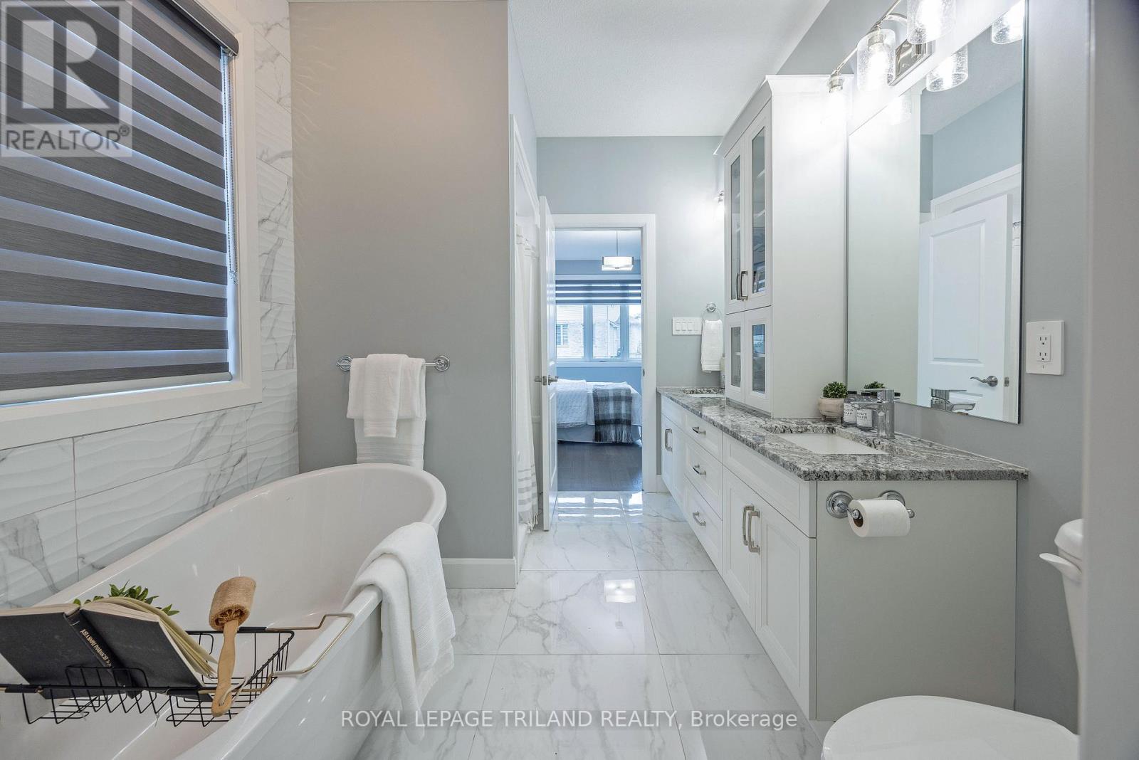 4114 Campbell Street N, London South, Ontario  N6P 0H5 - Photo 32 - X12346497