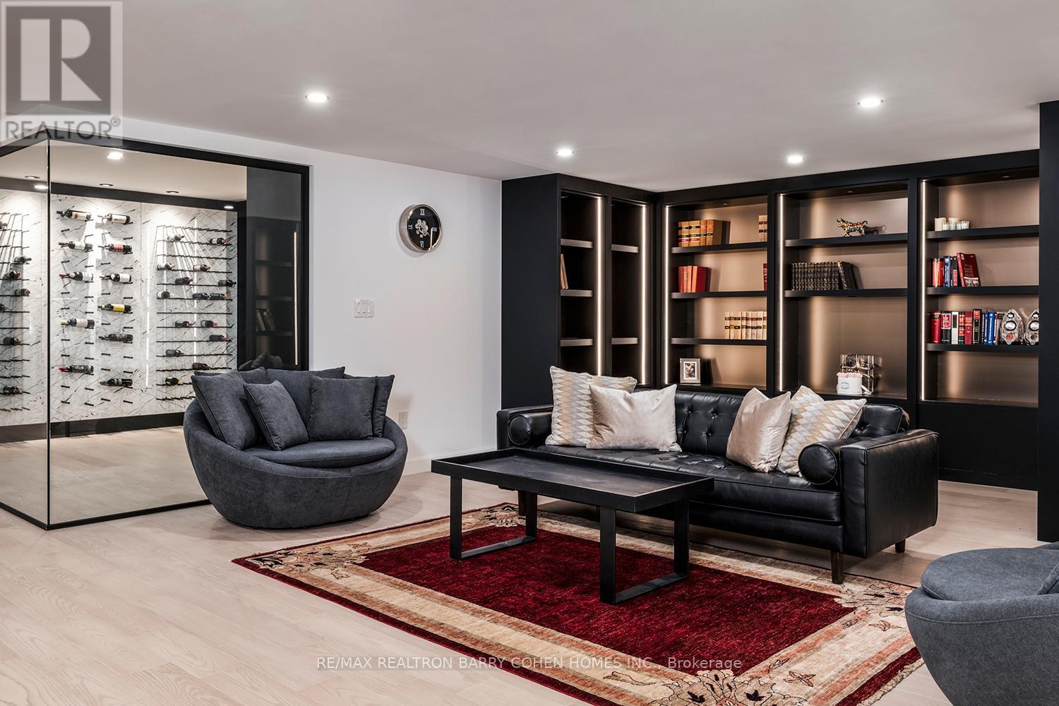 45 Park Lane Circle, Toronto (Bridle Path-Sunnybrook-York Mills), Ontario  M3C 2N3 - Photo 26 - C12346389