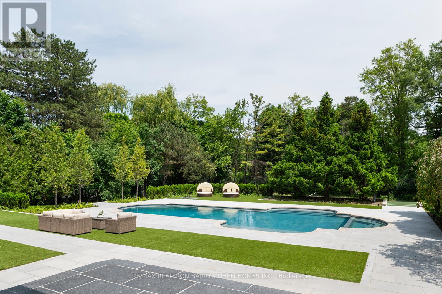 45 Park Lane Circle, Toronto (Bridle Path-Sunnybrook-York Mills), Ontario  M3C 2N3 - Photo 35 - C12346389
