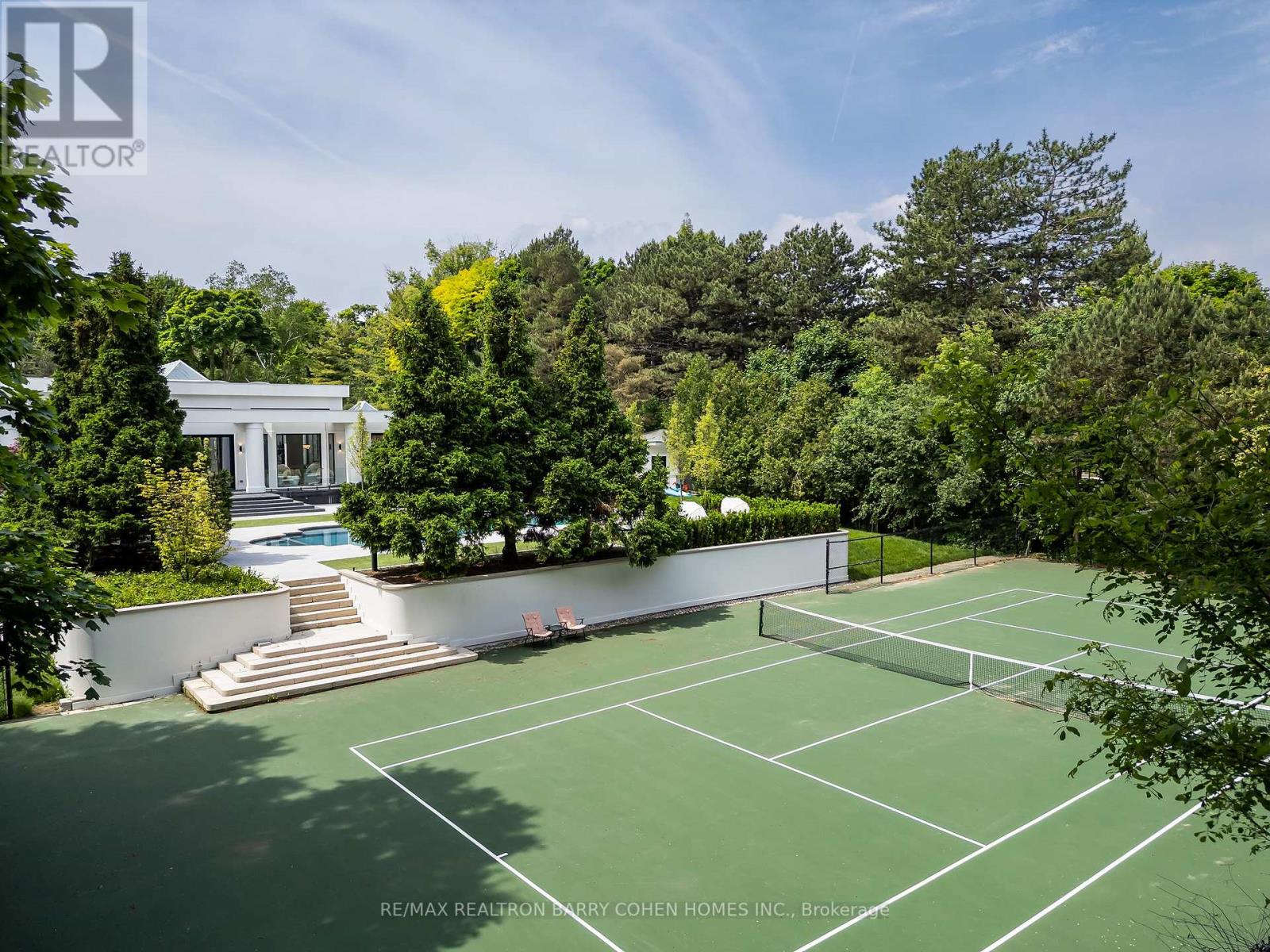 45 Park Lane Circle, Toronto (Bridle Path-Sunnybrook-York Mills), Ontario  M3C 2N3 - Photo 37 - C12346389