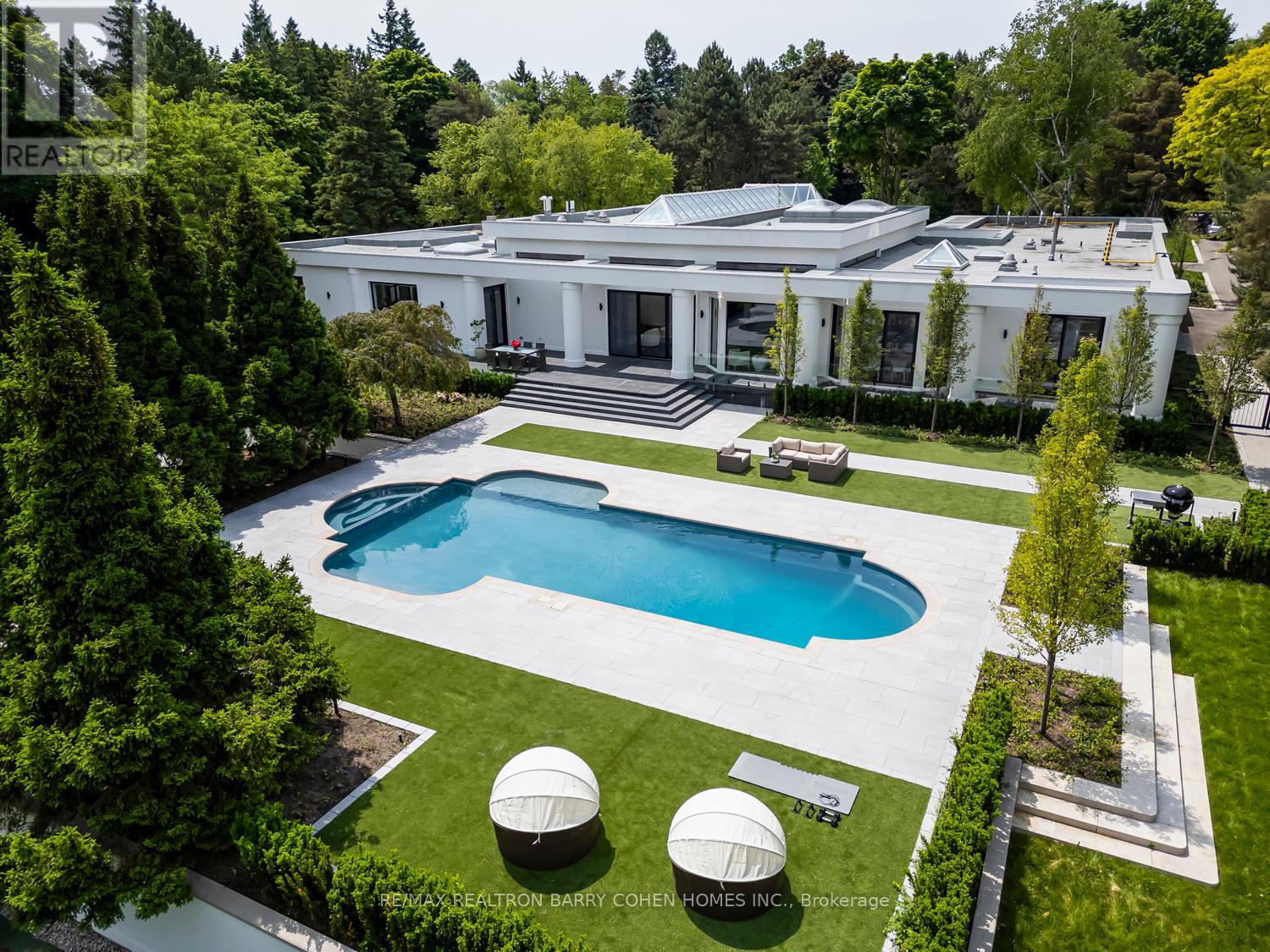 45 Park Lane Circle, Toronto (Bridle Path-Sunnybrook-York Mills), Ontario  M3C 2N3 - Photo 40 - C12346389
