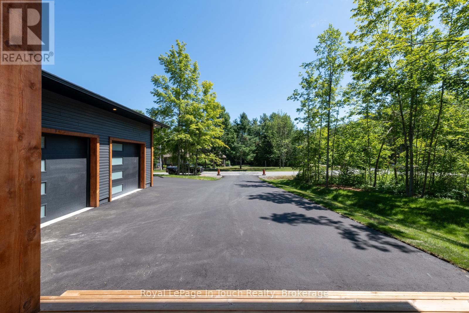 57 Alpine Drive, Oro-Medonte, Ontario  L0K 1N0 - Photo 13 - S12346454