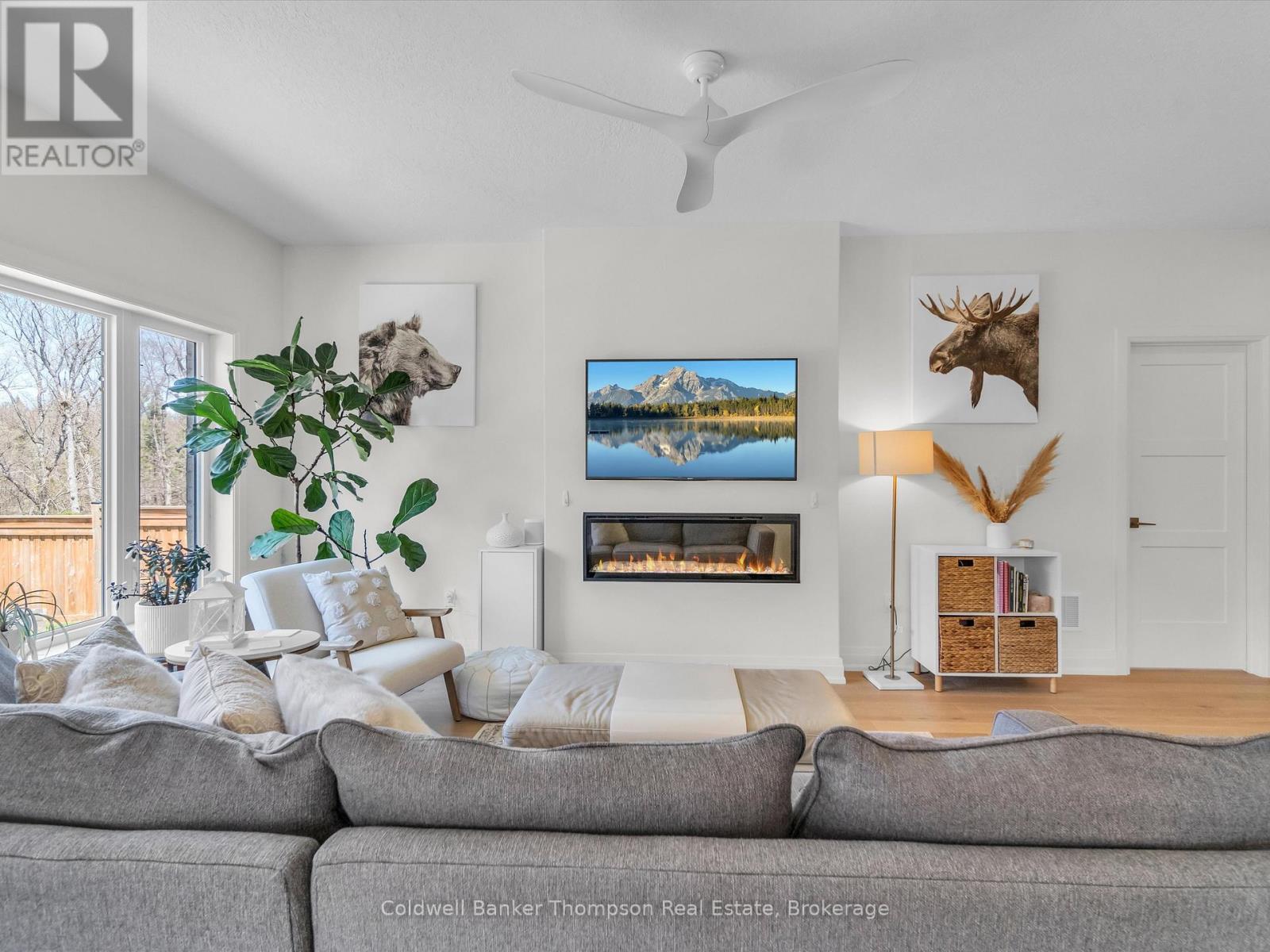 42 Woodstream Drive, Huntsville, Ontario  P1H 0B7 - Photo 10 - X12346441
