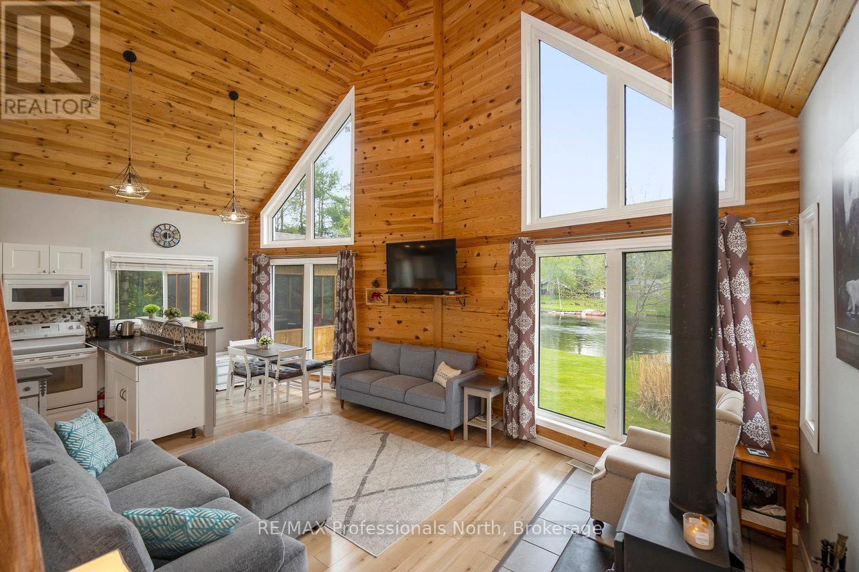 1059 Tiffany Lane, Minden Hills, Ontario  K0M 2K0 - Photo 27 - X12346490