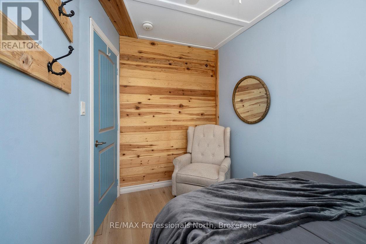 1059 Tiffany Lane, Minden Hills, Ontario  K0M 2K0 - Photo 31 - X12346490