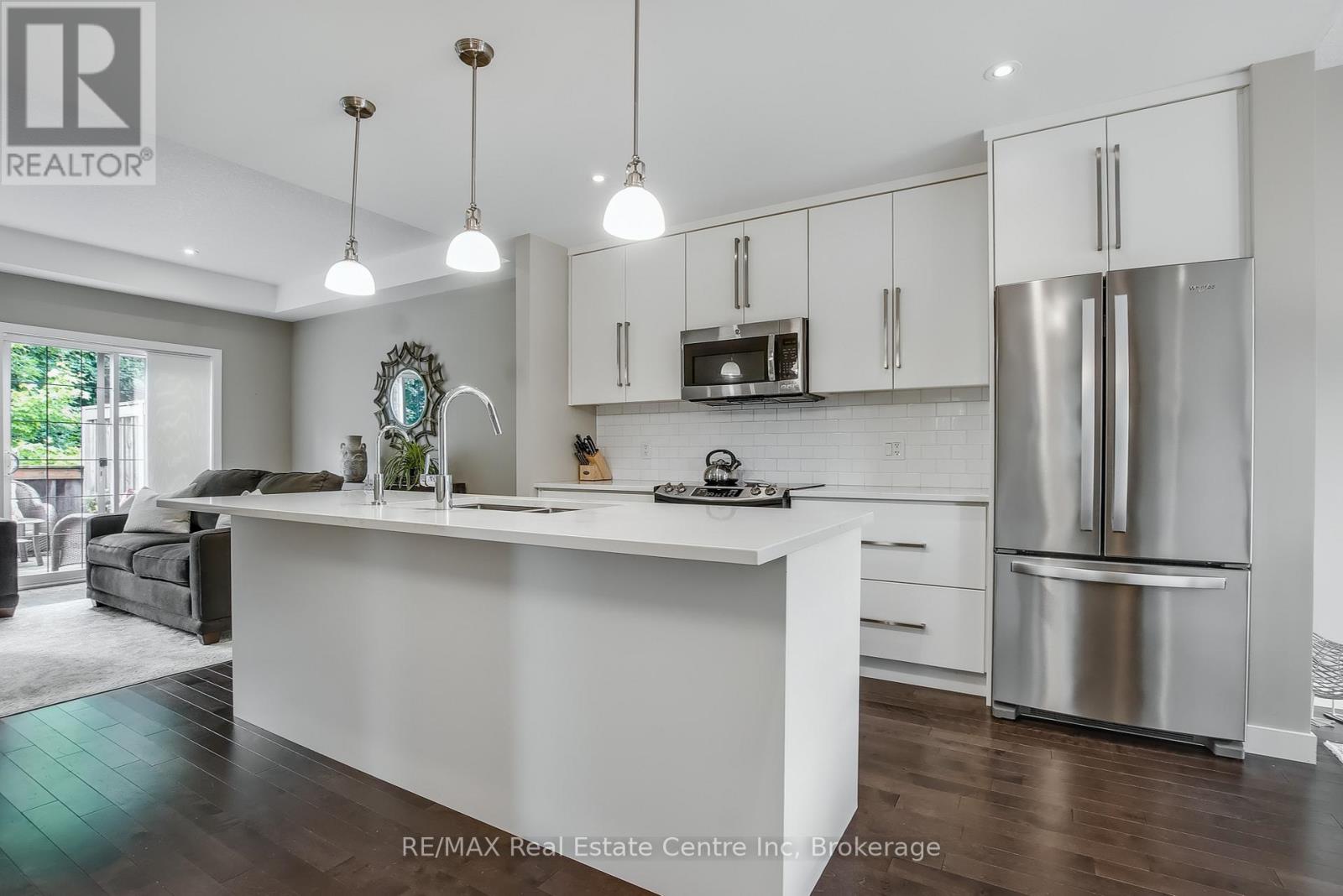 16 - 72 York Road, Guelph, Ontario  N1E 0M3 - Photo 12 - X12346508