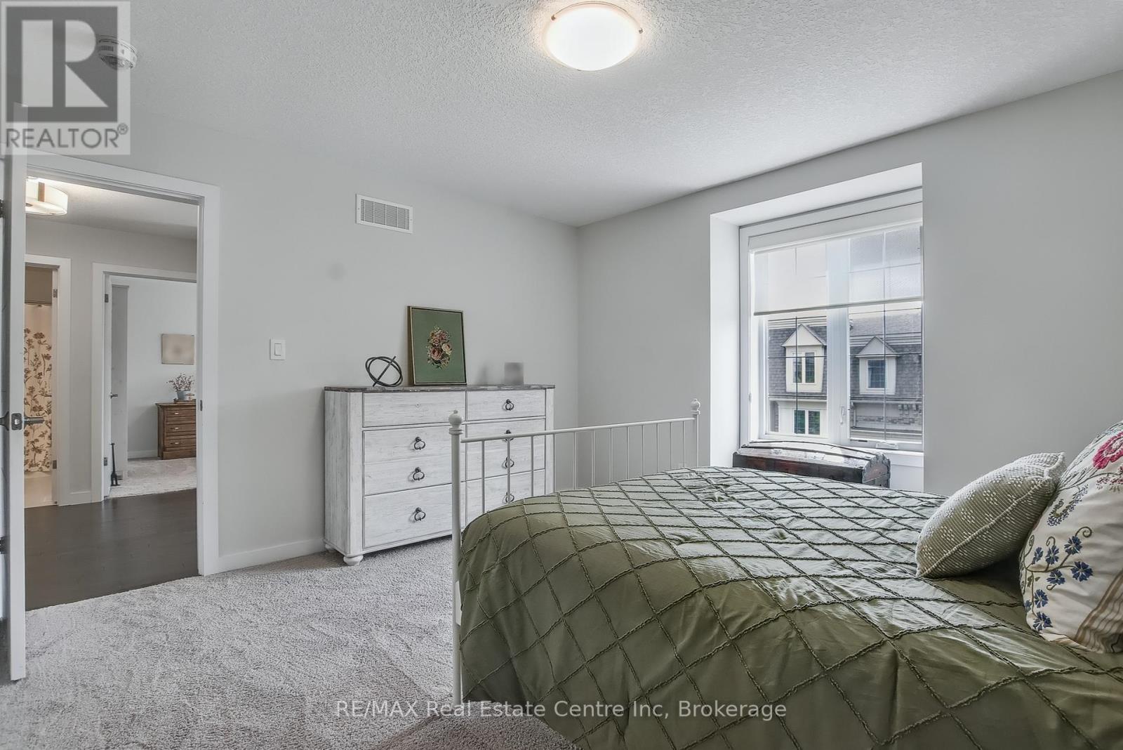 16 - 72 York Road, Guelph, Ontario  N1E 0M3 - Photo 26 - X12346508