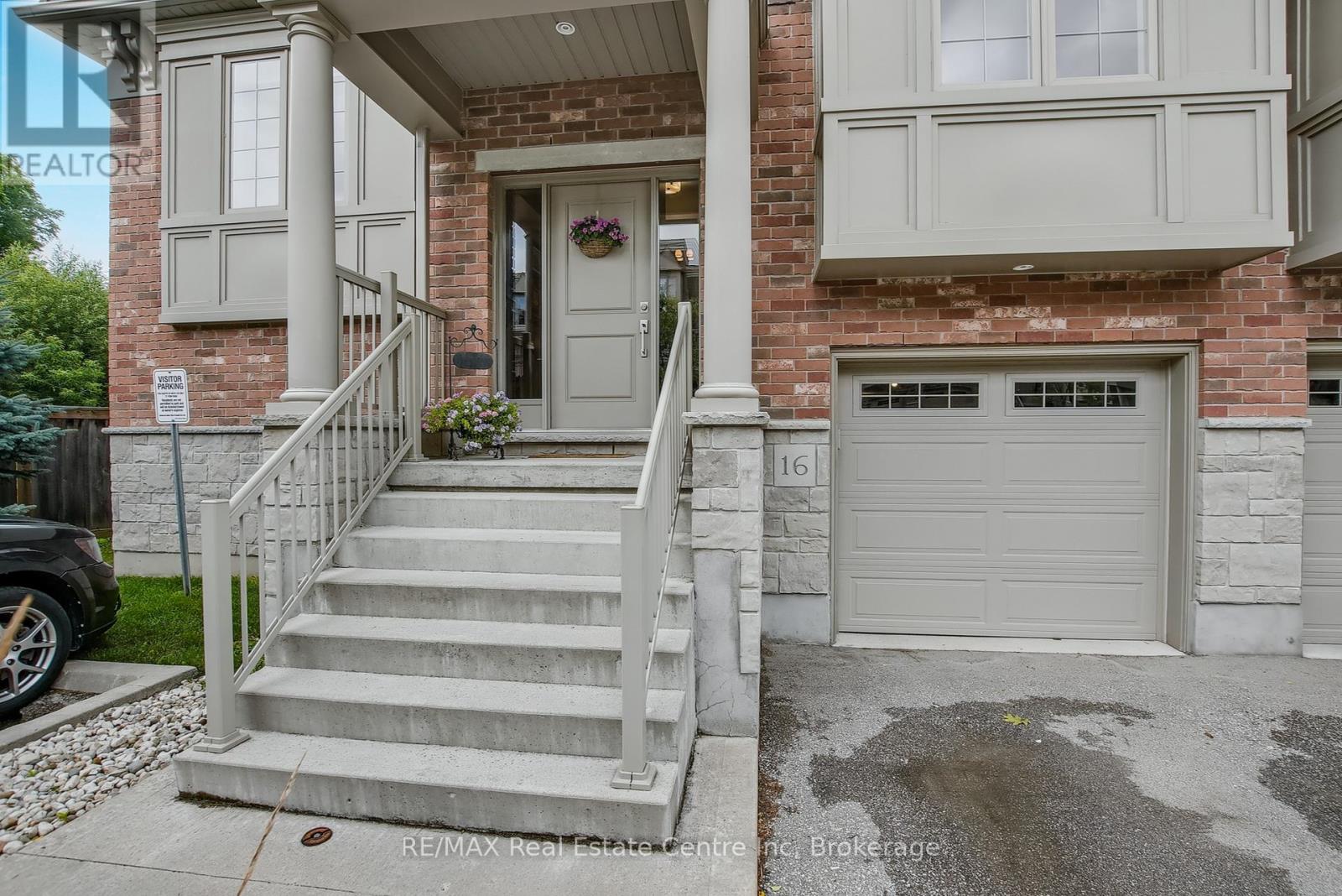16 - 72 York Road, Guelph, Ontario  N1E 0M3 - Photo 3 - X12346508