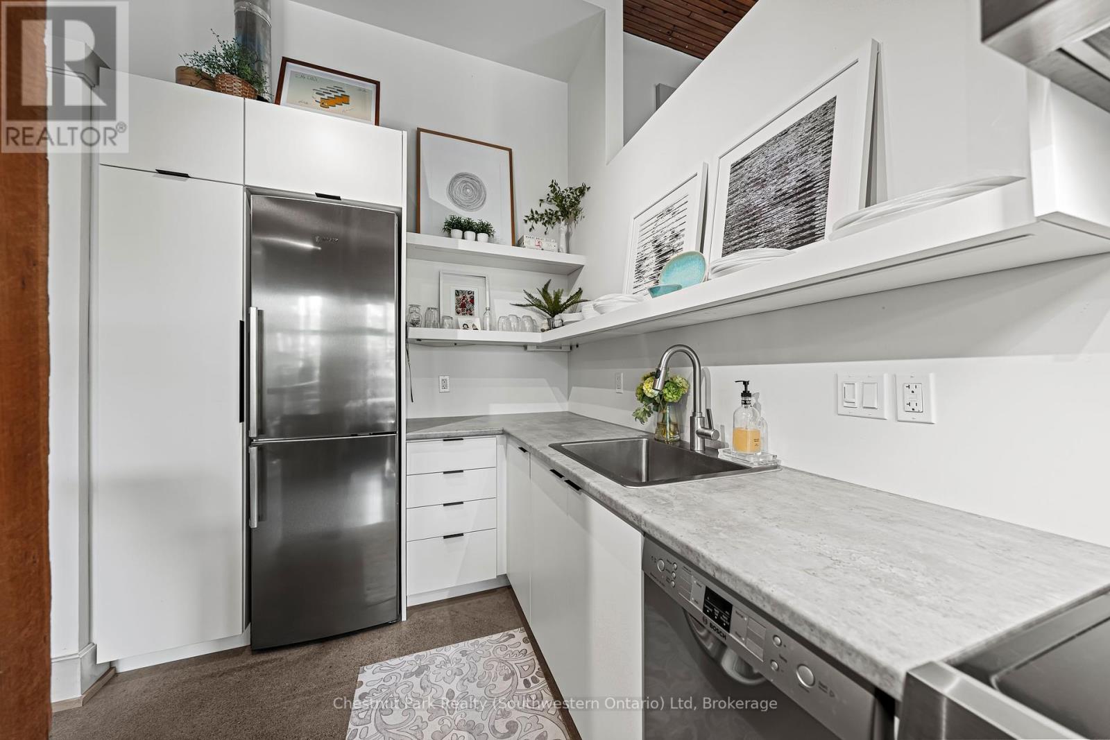 106 - 60 Cardigan Street, Guelph, Ontario  N1H 3Z6 - Photo 13 - X12346548