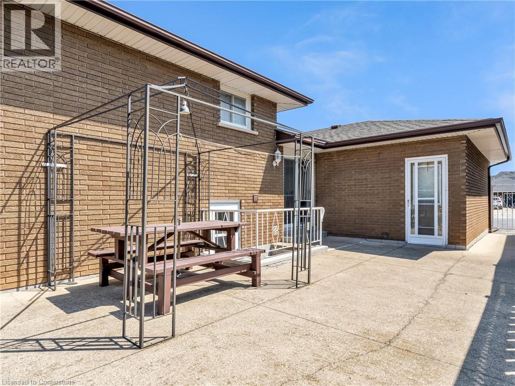 31 Kilbourn Avenue, Stoney Creek, Ontario  L8G 3C9 - Photo 35 - 40760306