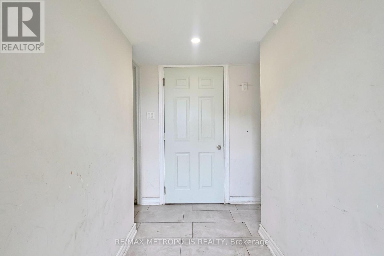 Bsmt - 538 Bellamy Road N, Toronto, Ontario  M1H 1G4 - Photo 2 - E12346501
