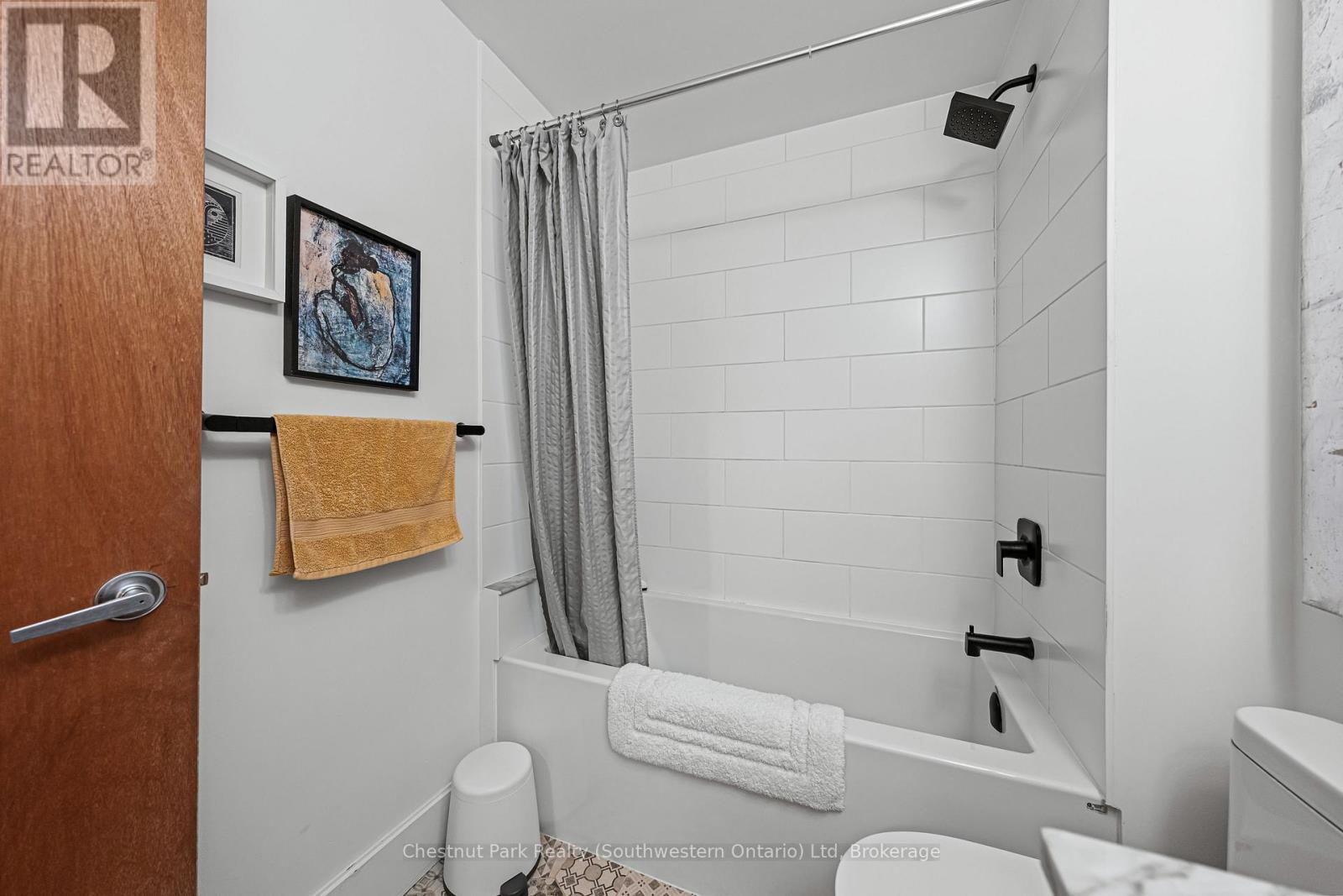 106 - 60 Cardigan Street, Guelph, Ontario  N1H 3Z6 - Photo 37 - X12346548