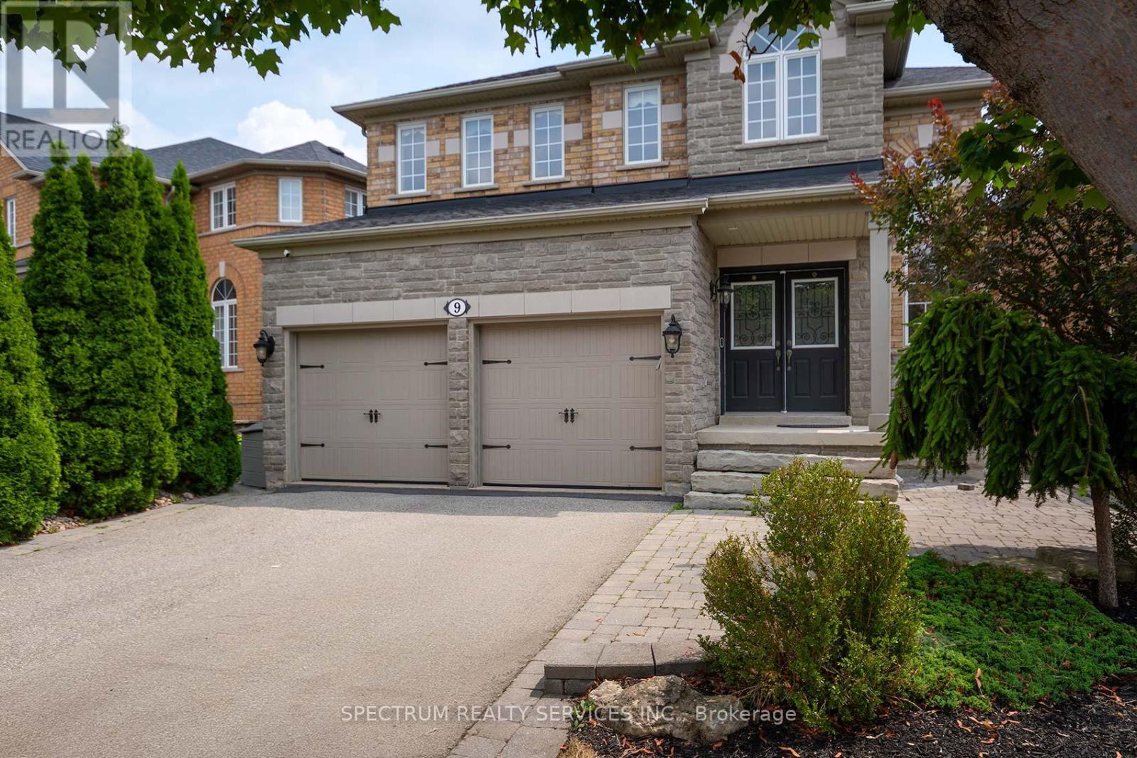 Property at 9 TUSCAN WOODS TRAIL image 3