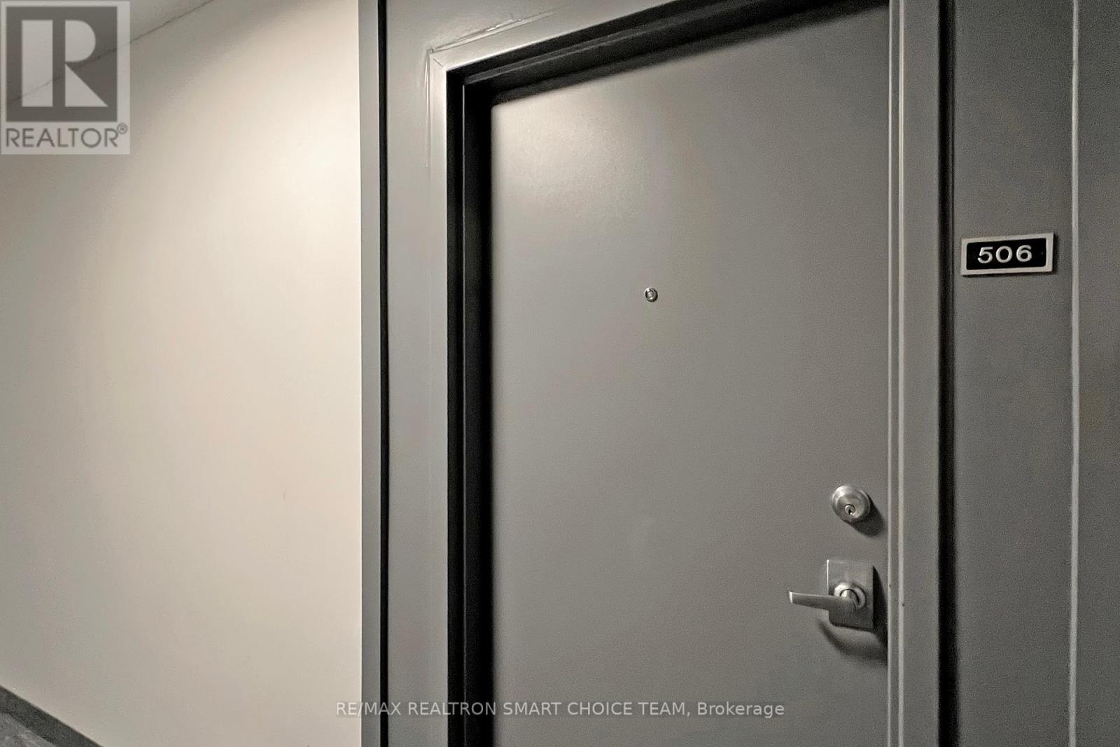 506 - 180 Dudley Avenue, Markham, Ontario L3T 4X2 - Photo 2 - N12346478