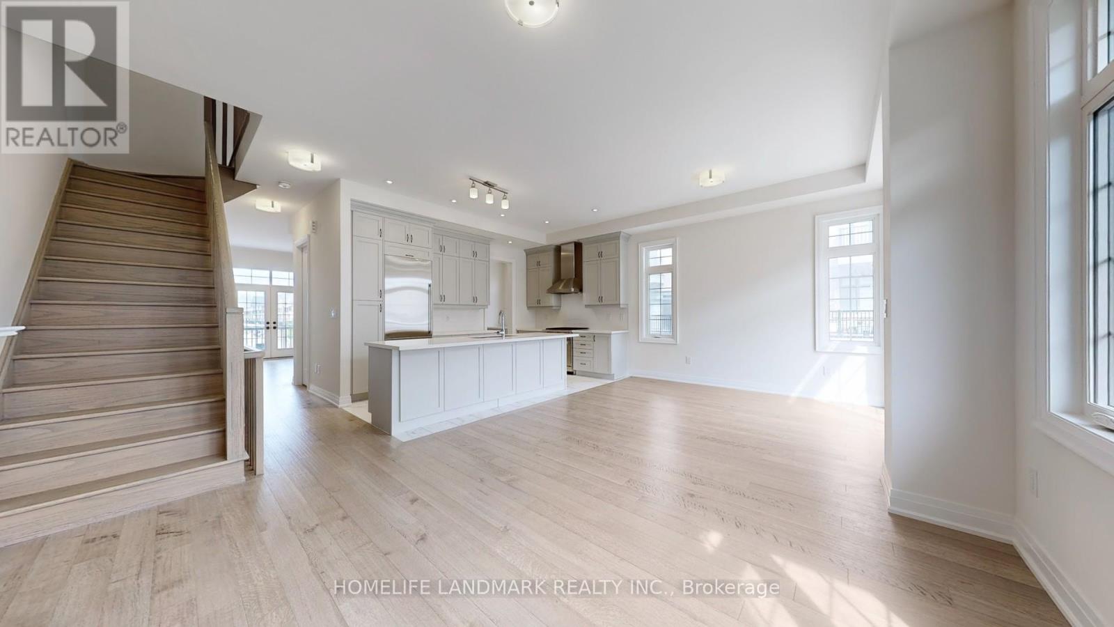1 Abbeyhill Lane, Markham (Angus Glen), Ontario  L6C 3L5 - Photo 16 - N12346489