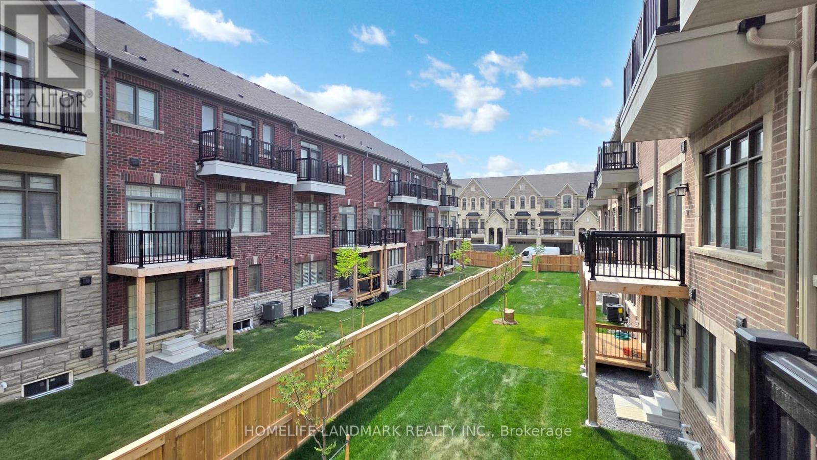 1 Abbeyhill Lane, Markham (Angus Glen), Ontario  L6C 3L5 - Photo 32 - N12346489