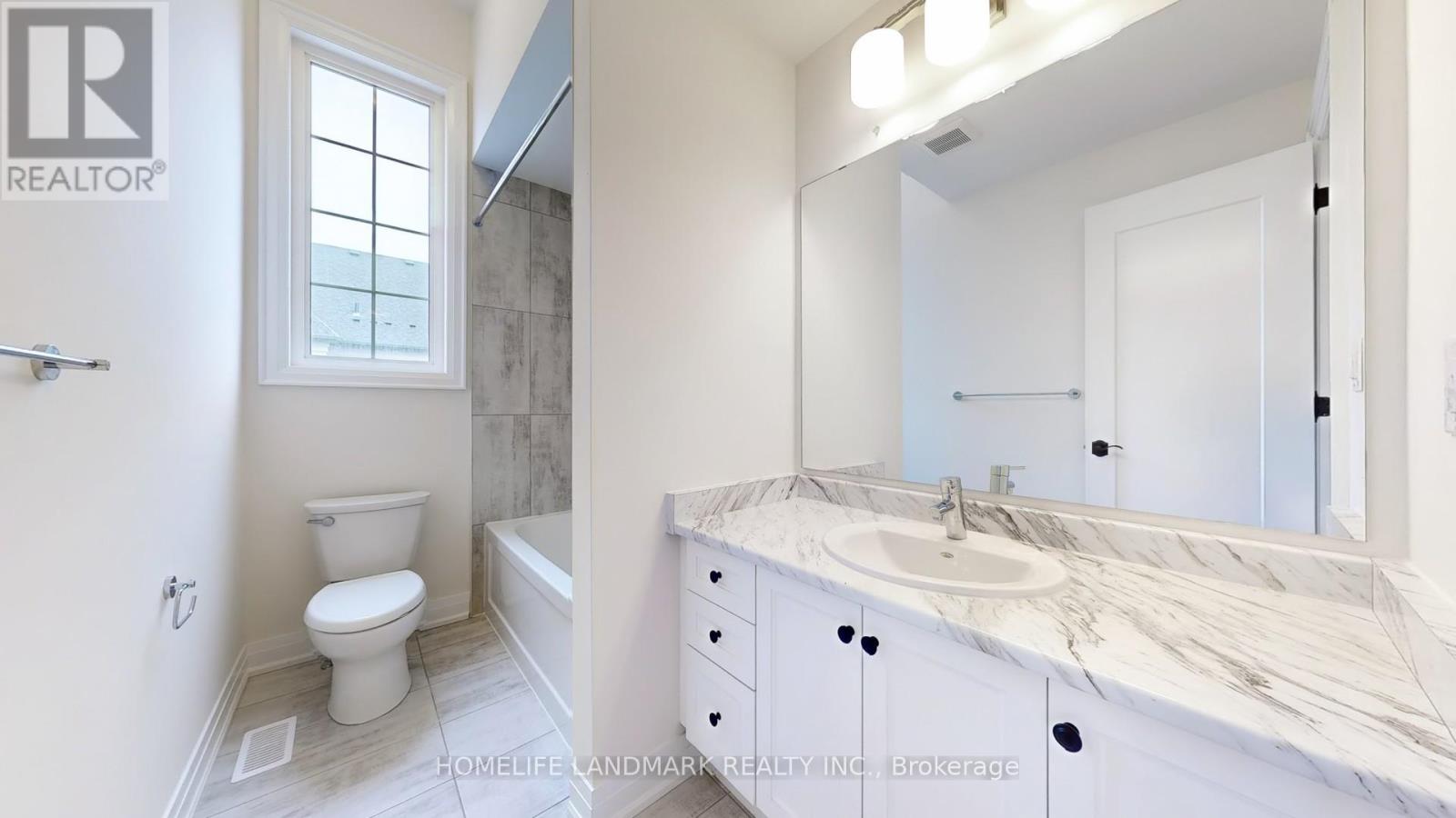 1 Abbeyhill Lane, Markham (Angus Glen), Ontario  L6C 3L5 - Photo 34 - N12346489