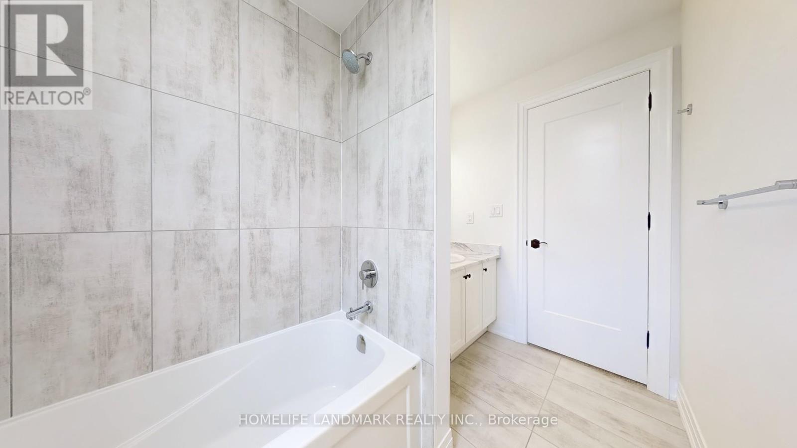 1 Abbeyhill Lane, Markham (Angus Glen), Ontario  L6C 3L5 - Photo 35 - N12346489