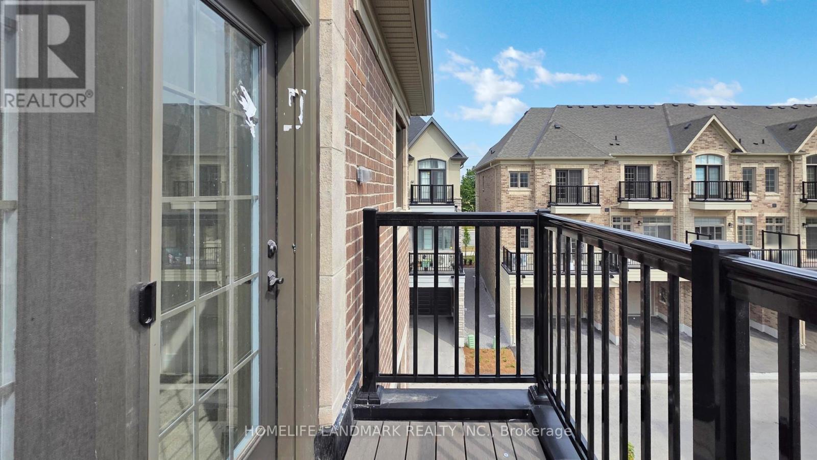1 Abbeyhill Lane, Markham (Angus Glen), Ontario  L6C 3L5 - Photo 39 - N12346489