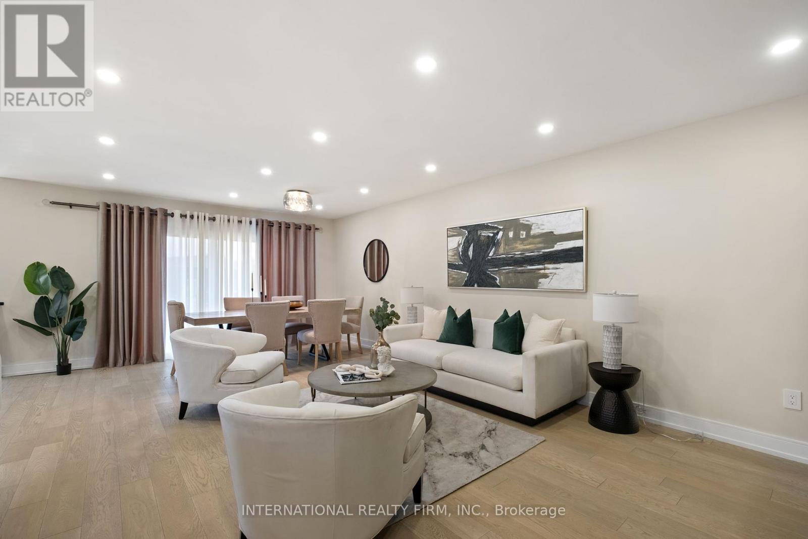 7 Boyne Highlands Court, Vaughan, Ontario  L4K 1K4 - Photo 18 - N12346494