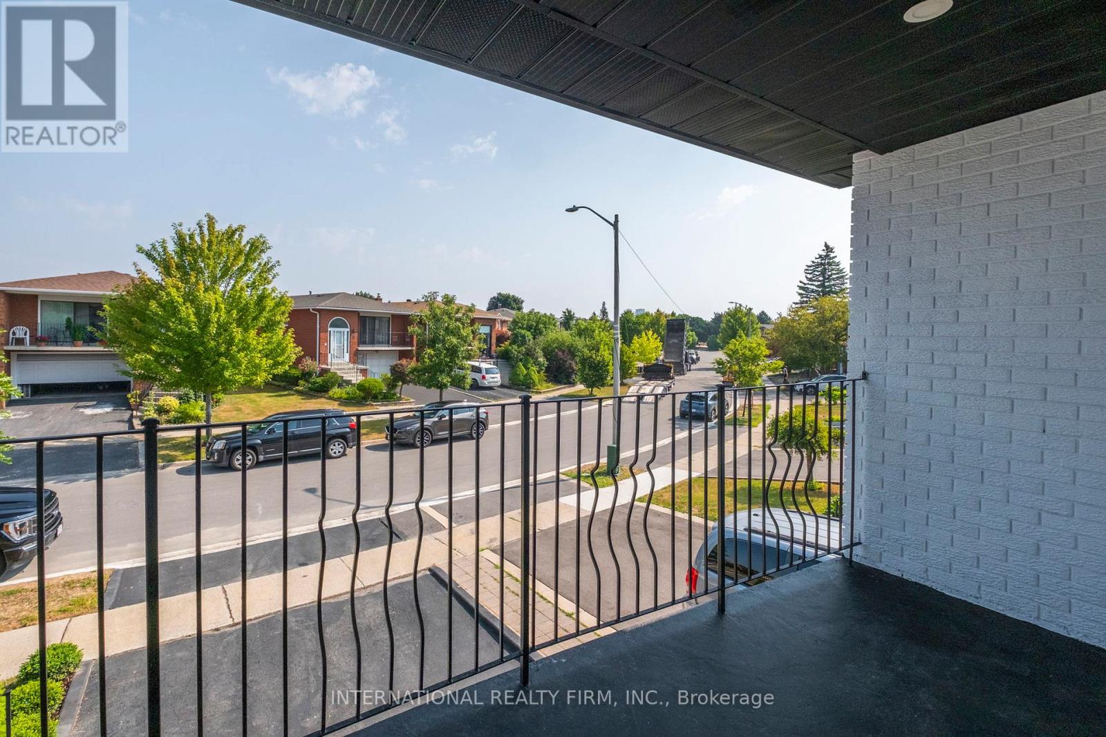 7 Boyne Highlands Court, Vaughan, Ontario  L4K 1K4 - Photo 32 - N12346494