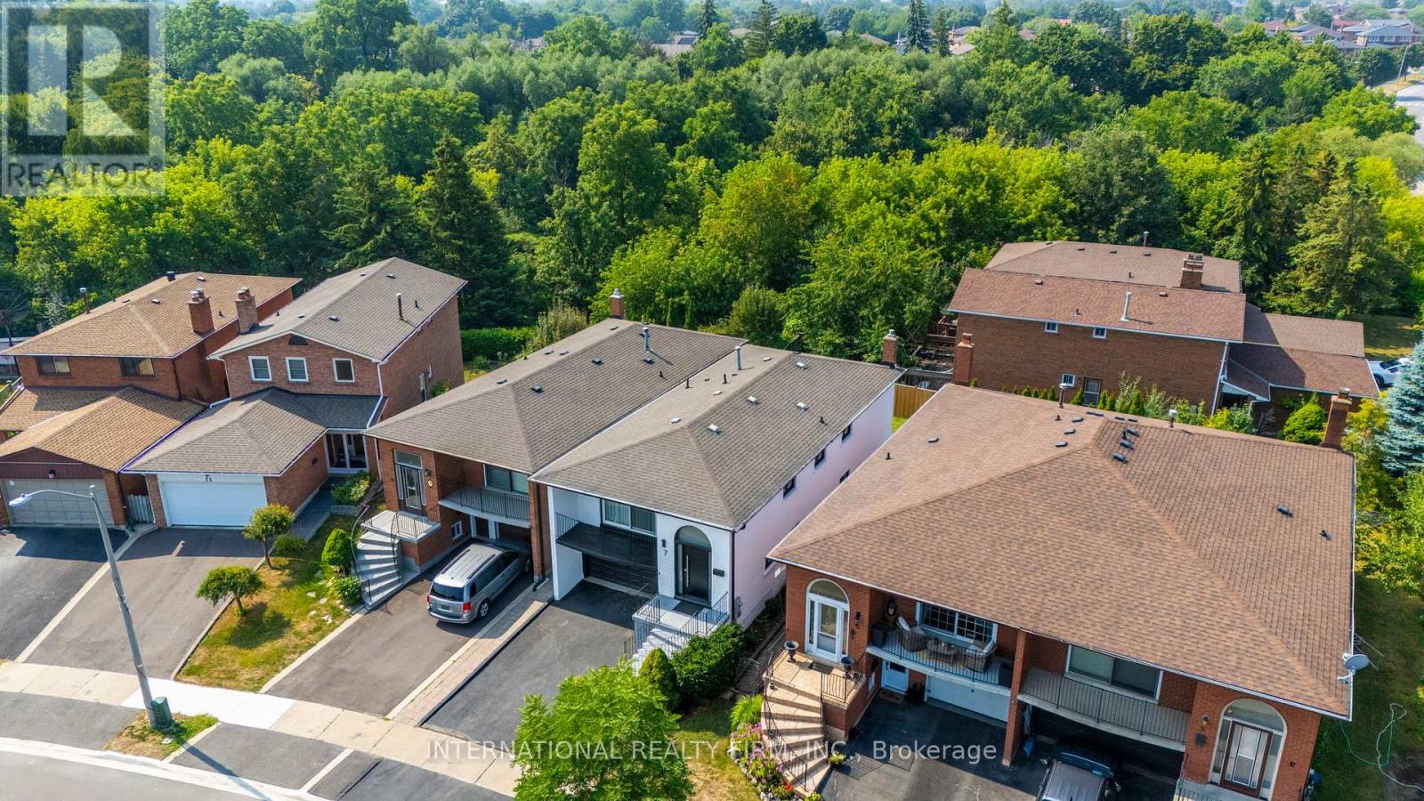 7 Boyne Highlands Court, Vaughan, Ontario  L4K 1K4 - Photo 34 - N12346494