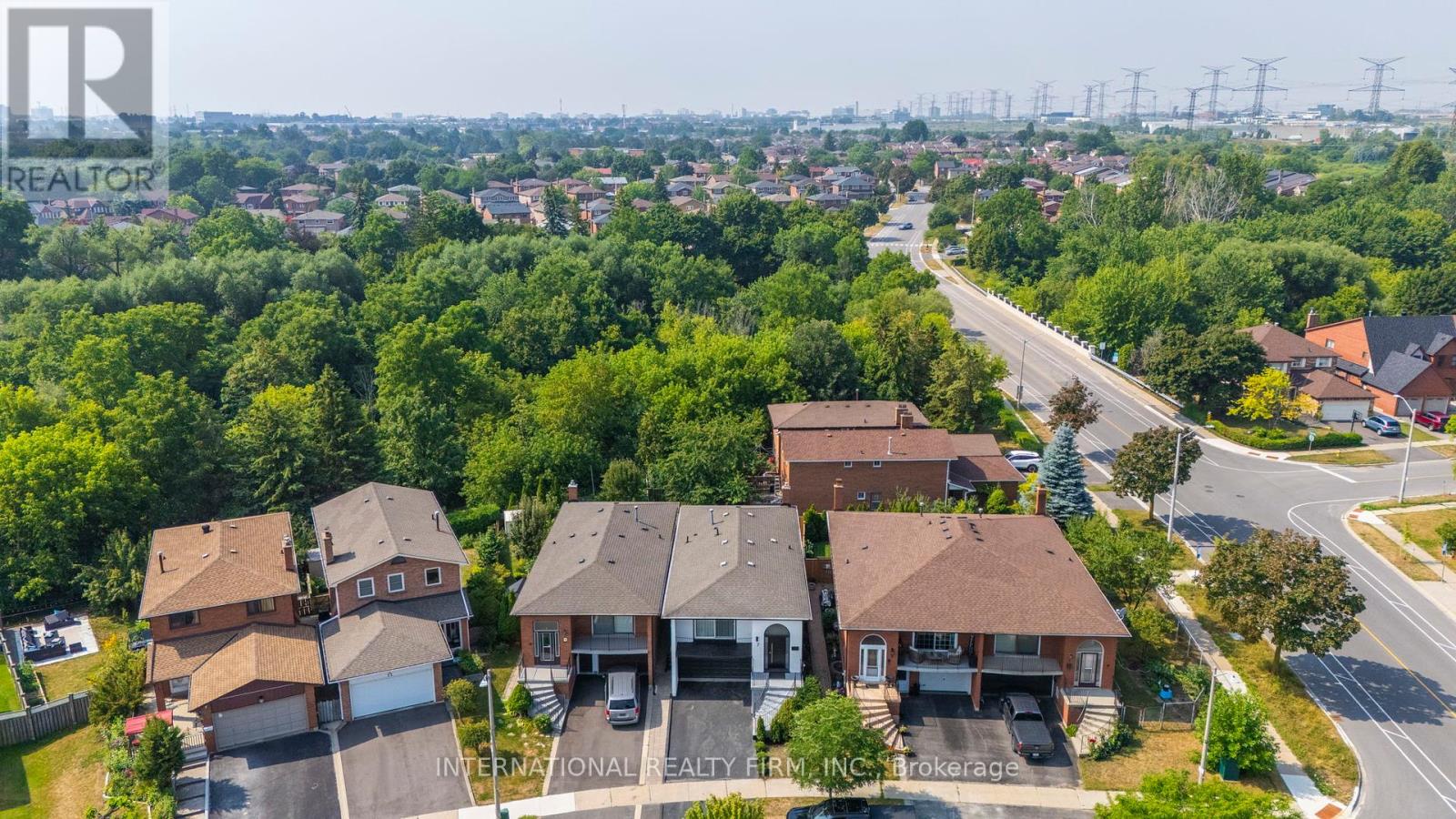 7 Boyne Highlands Court, Vaughan, Ontario  L4K 1K4 - Photo 36 - N12346494