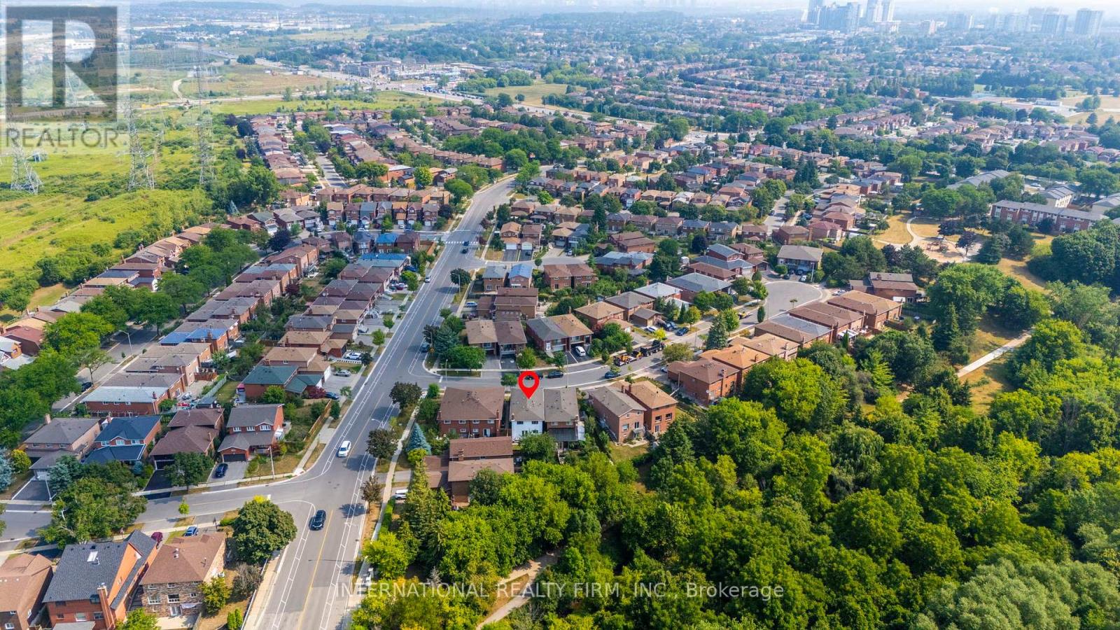 7 Boyne Highlands Court, Vaughan, Ontario  L4K 1K4 - Photo 43 - N12346494