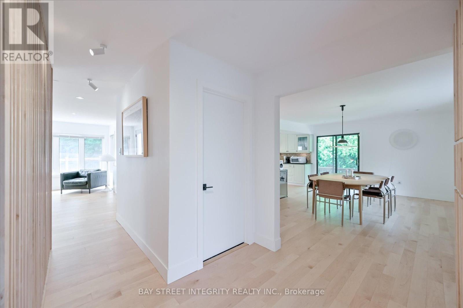 Property at 197 GARDEN AVENUE image 3