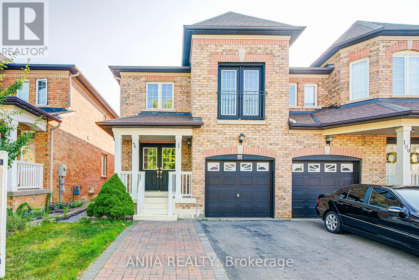 Property at 111 VISCOUNT DRIVE image 1