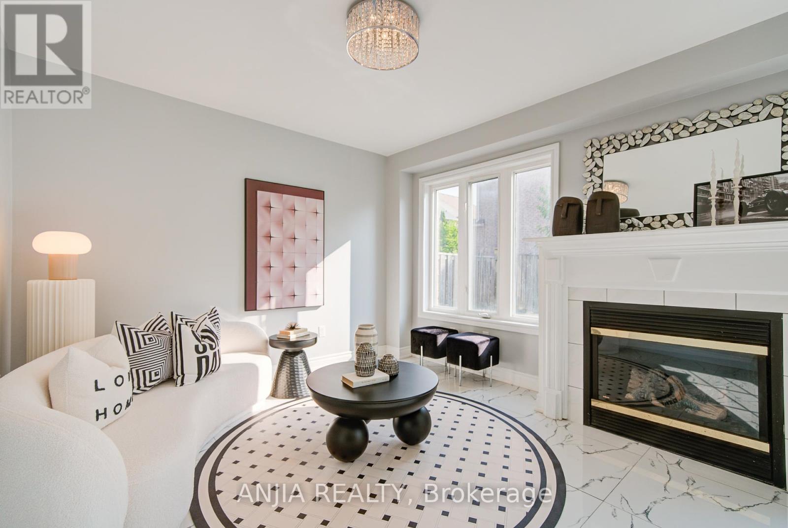 111 Viscount Drive, Markham (Berczy), Ontario  L6C 2P3 - Photo 23 - N12346557