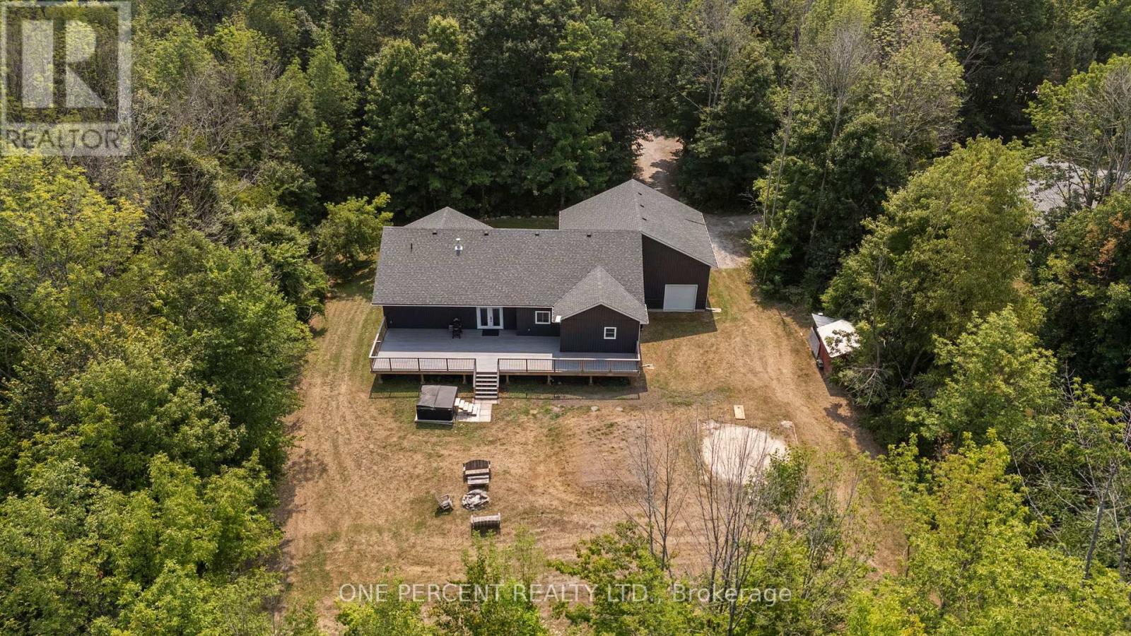 2326 Foxmead Road, Oro-Medonte, Ontario  L0K 1E0 - Photo 4 - S12346533
