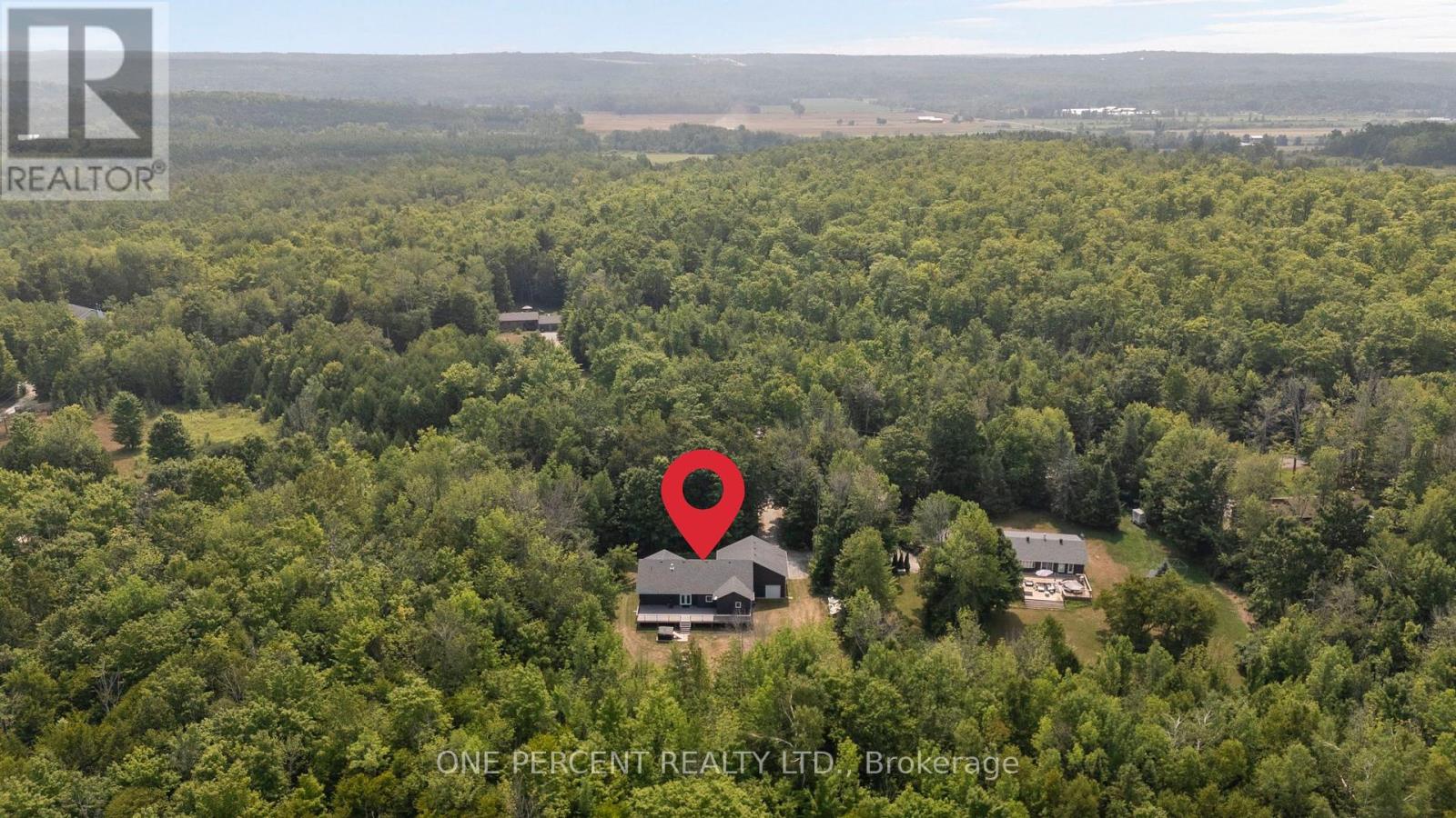 2326 Foxmead Road, Oro-Medonte, Ontario  L0K 1E0 - Photo 5 - S12346533