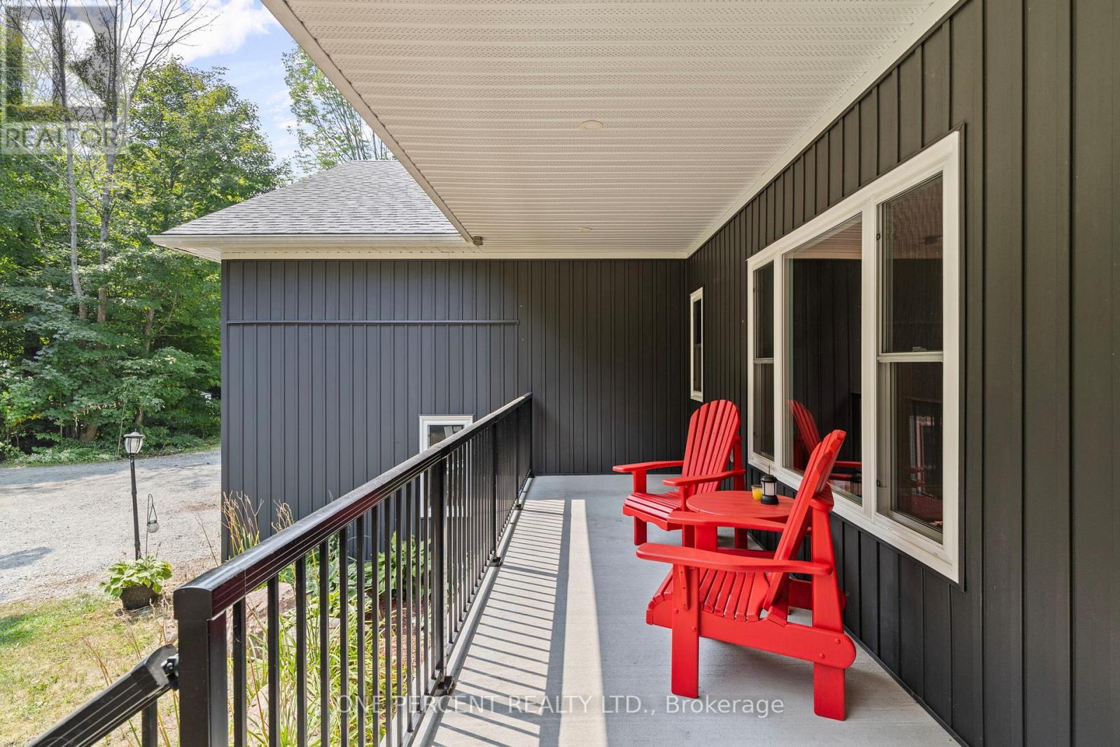 2326 Foxmead Road, Oro-Medonte, Ontario  L0K 1E0 - Photo 6 - S12346533