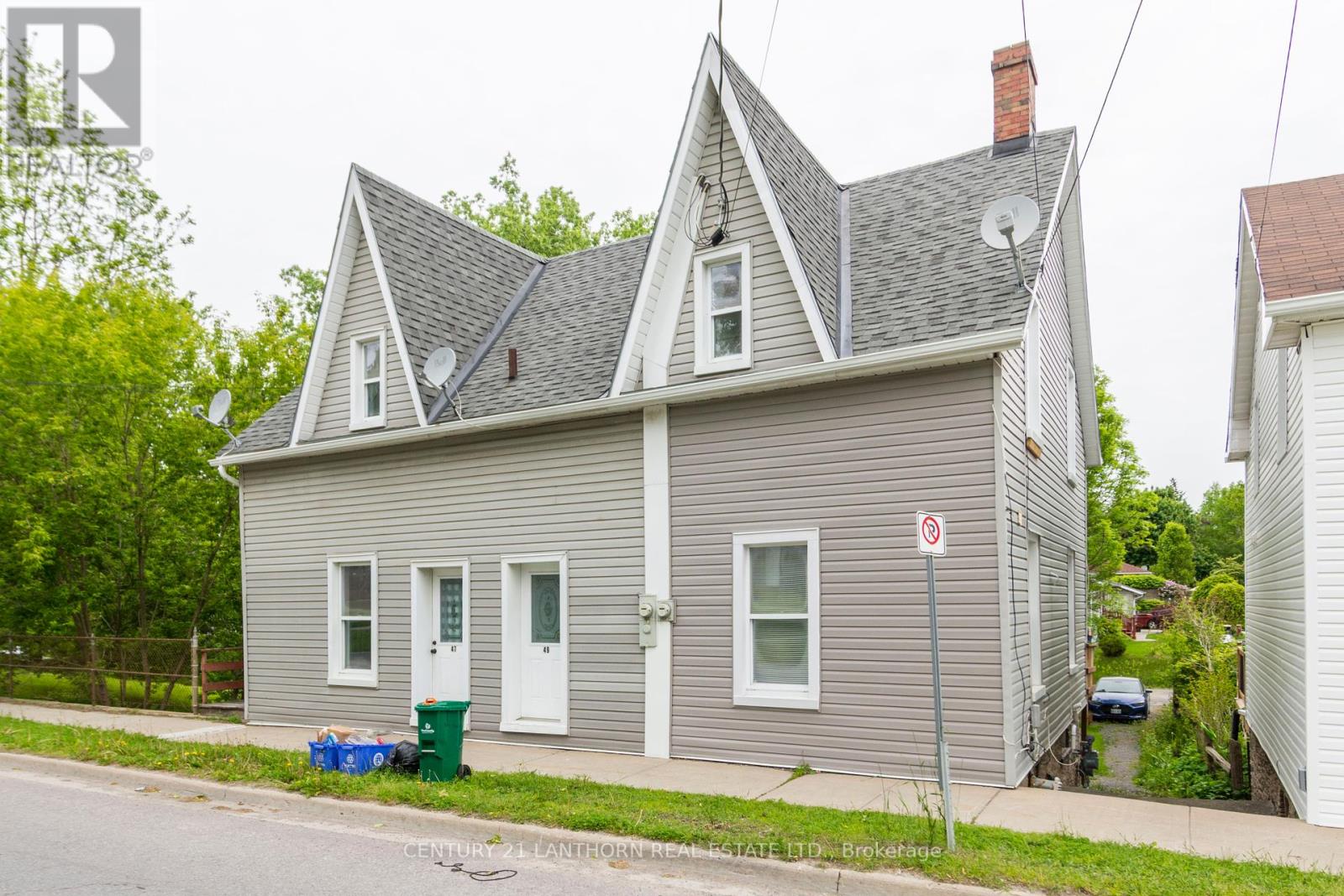 49 Union Street, Prince Edward County, Ontario  K0K 2T0 - Photo 1 - X12346611