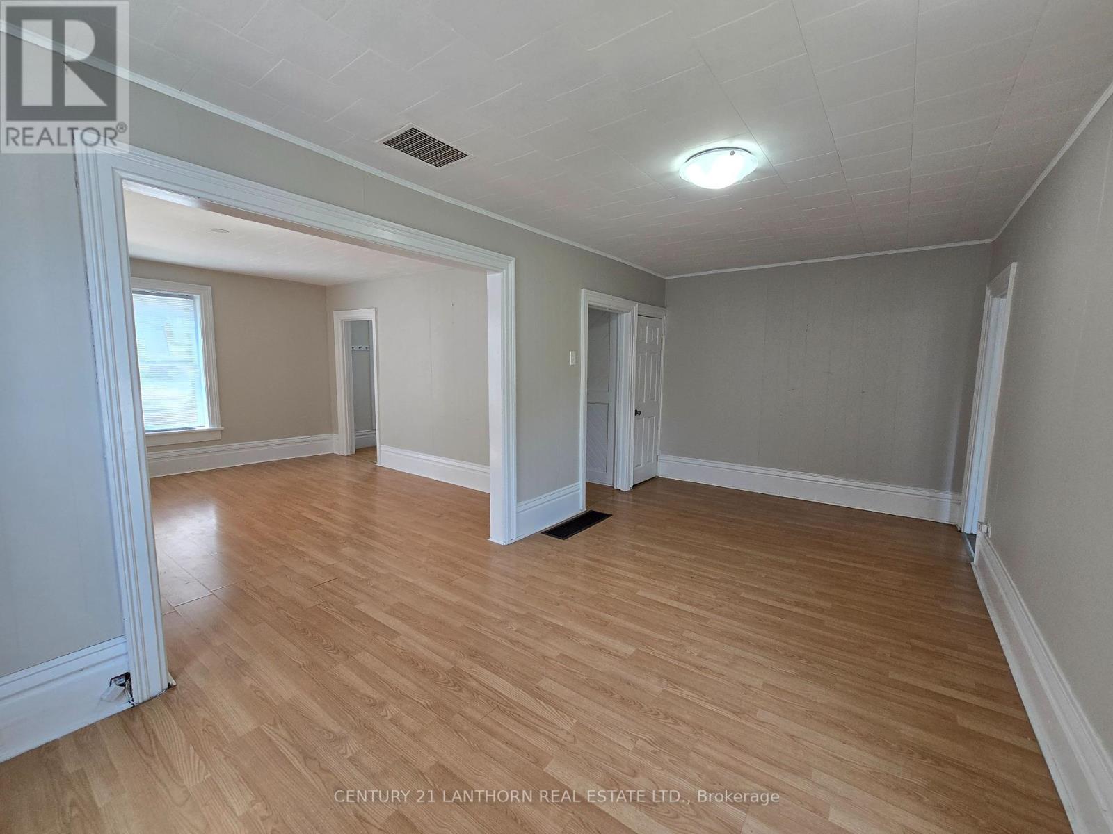 49 Union Street, Prince Edward County, Ontario  K0K 2T0 - Photo 10 - X12346611
