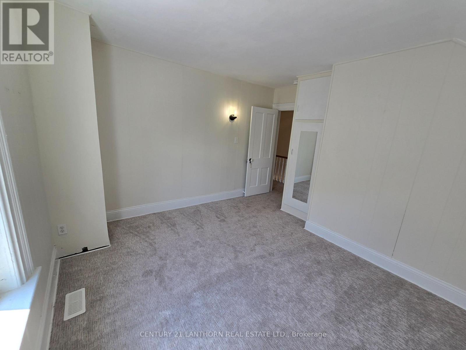 49 Union Street, Prince Edward County, Ontario  K0K 2T0 - Photo 18 - X12346611