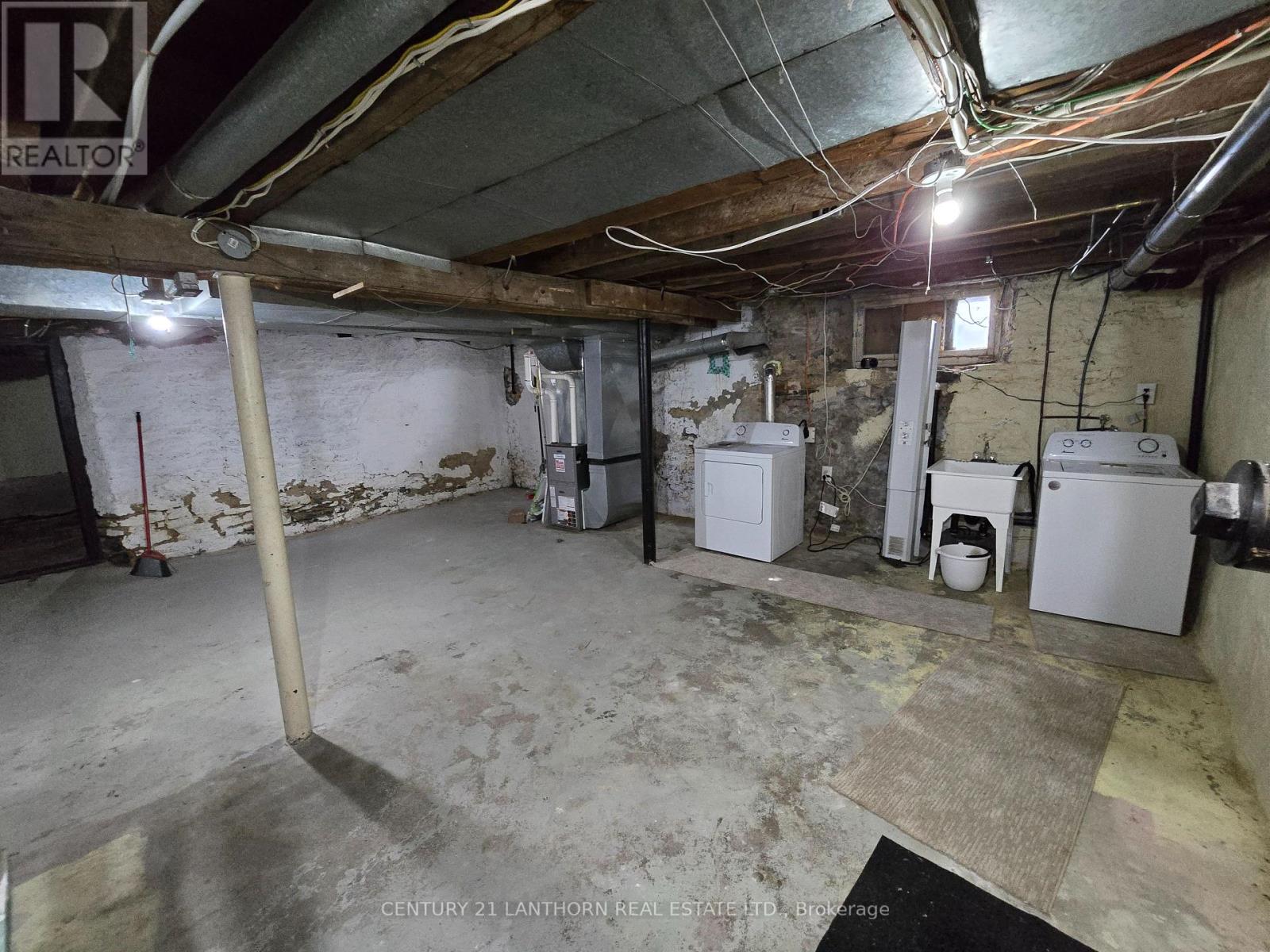 49 Union Street, Prince Edward County, Ontario  K0K 2T0 - Photo 27 - X12346611