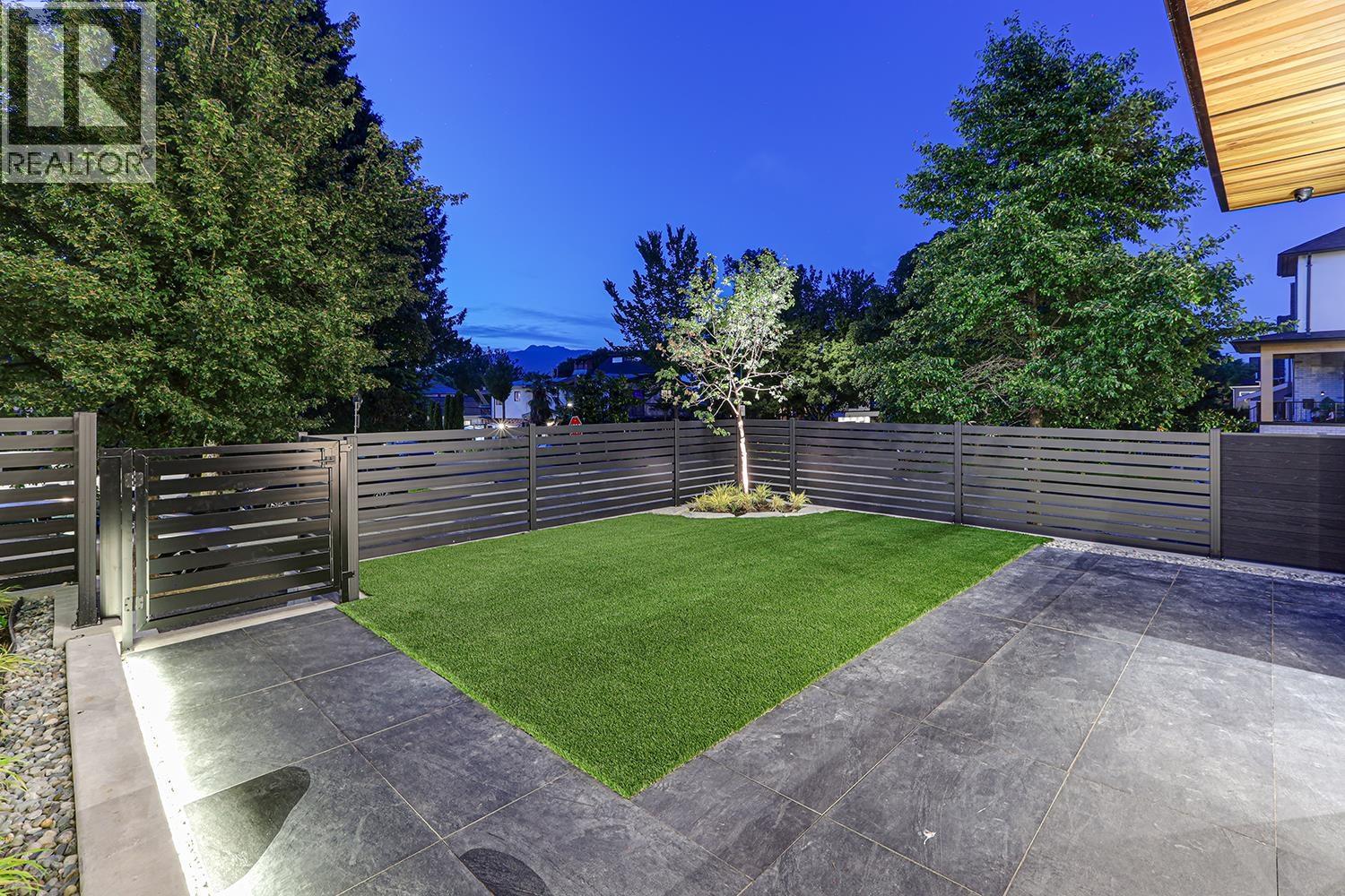 1 1990 Venables Street, Vancouver, British Columbia  V5L 2H8 - Photo 3 - R3036704