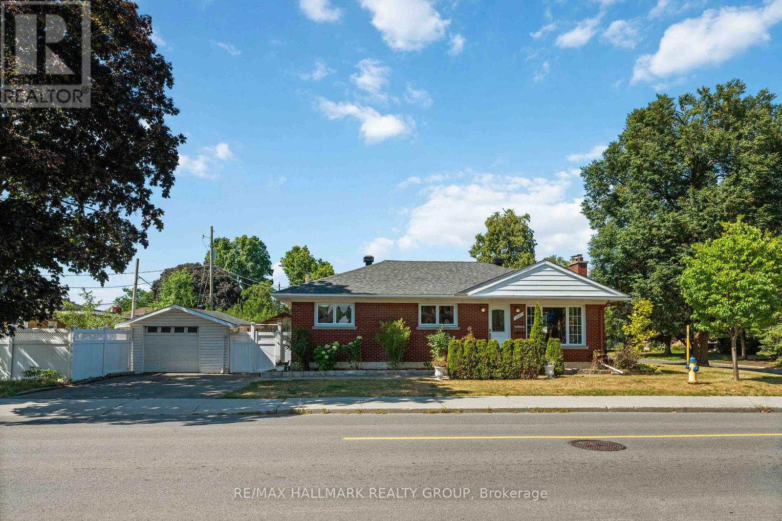 Property at 1921 NAVAHO DRIVE image 2
