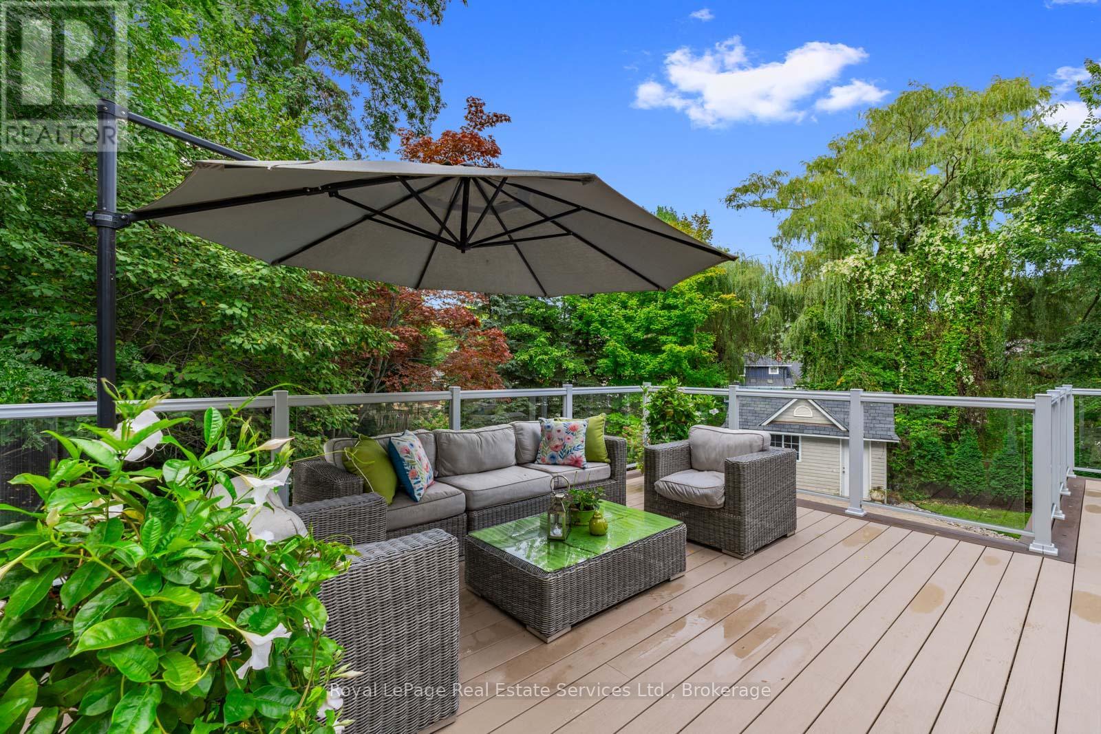 235 Lakewood Drive, Oakville, Ontario  L6K 1B3 - Photo 31 - W12346602